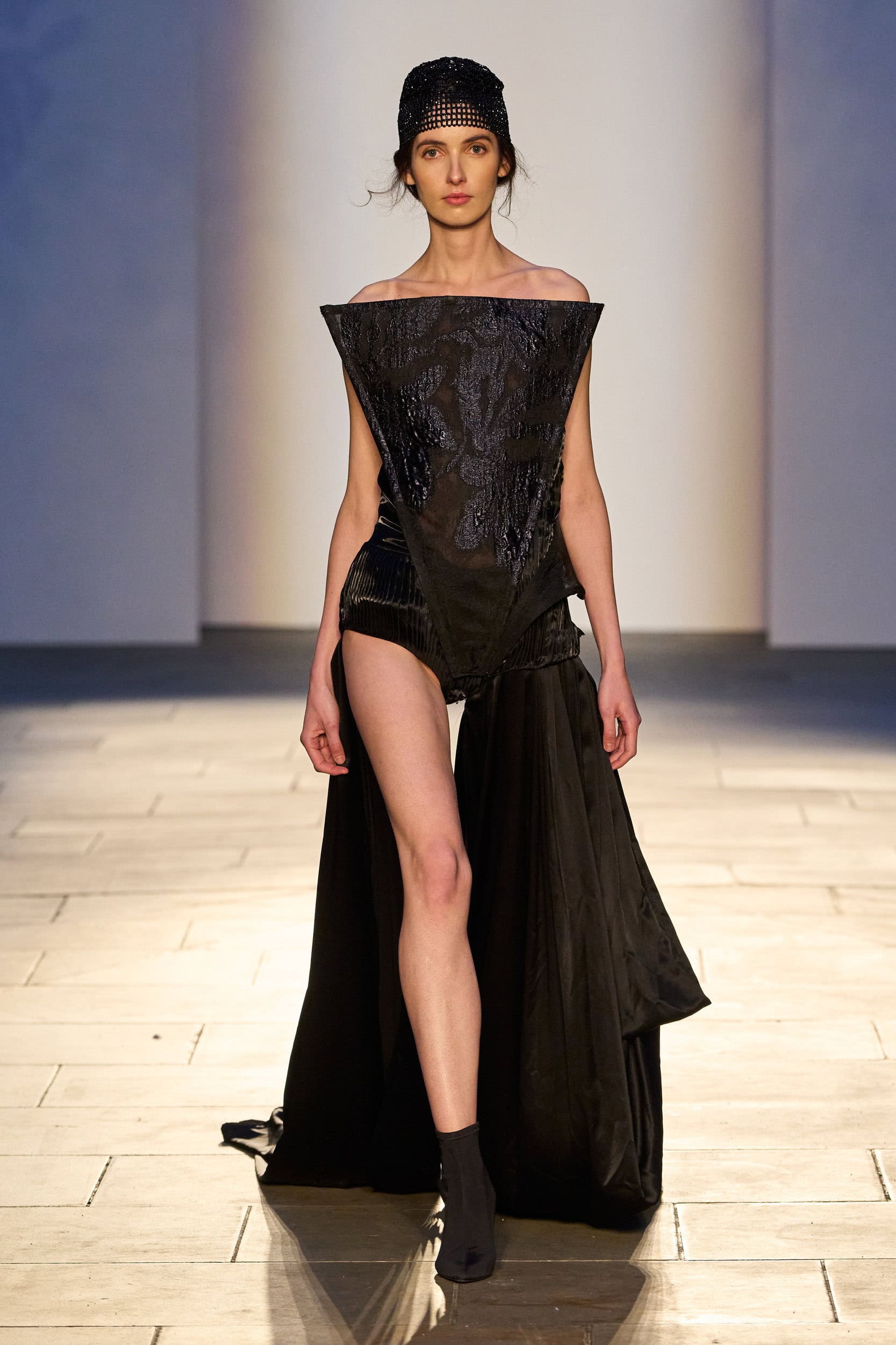 Luisa Et La Luna Spring 2025 Fashion Show