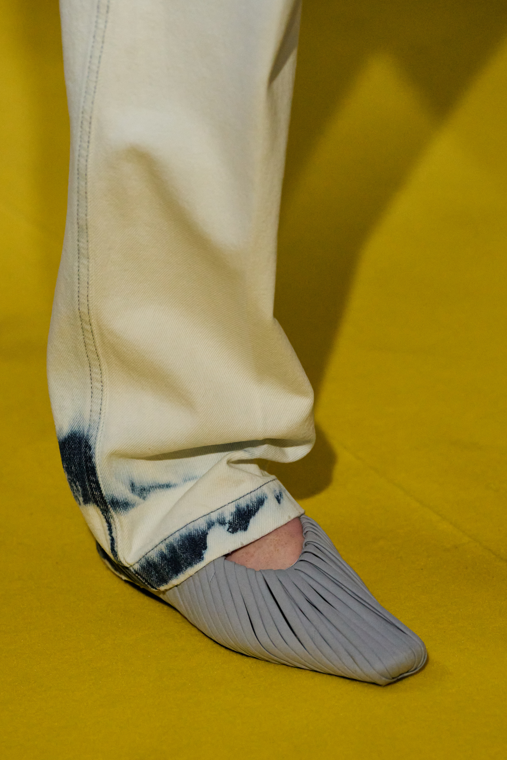 Federico Cina Spring 2025 Fashion Show Details