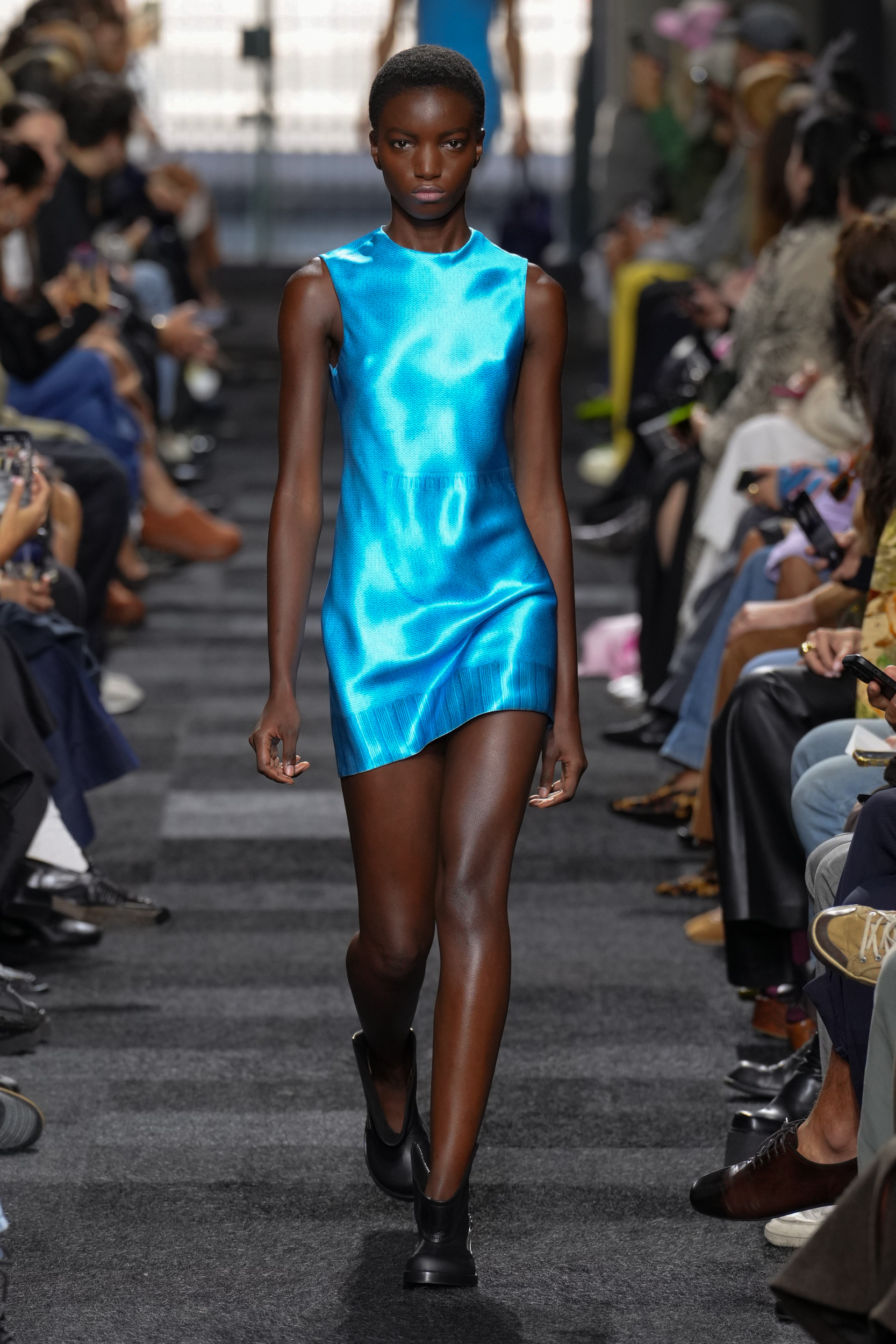 Jw Anderson Spring 2025 Fashion Show