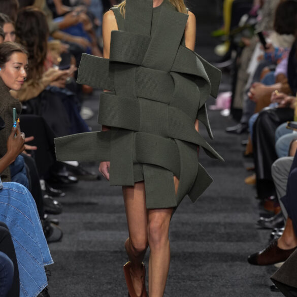 Jw Anderson Spring 2025 Fashion Show