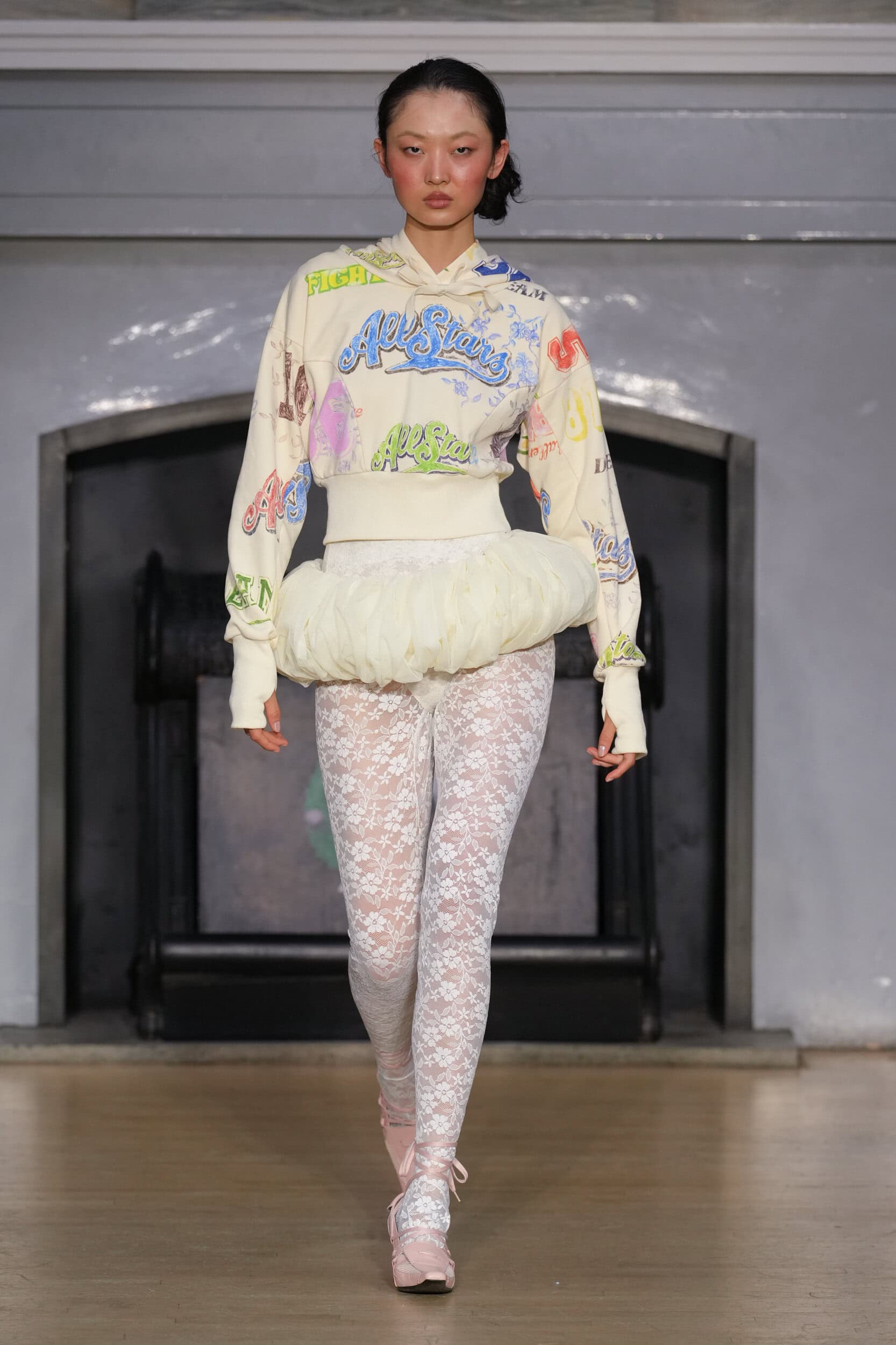 Yuhan Wang Spring 2025 Fashion Show