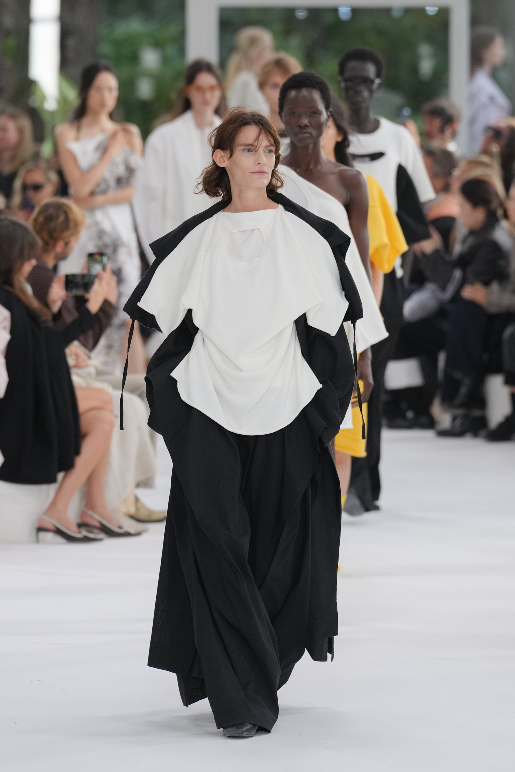 Issey Miyake Spring 2025 Fashion Show