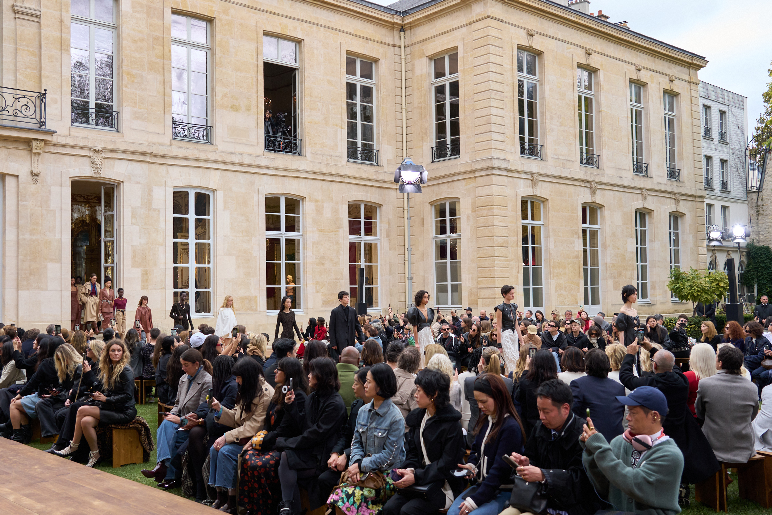 Gabriela Hearst Spring 2025 Fashion Show Atmosphere