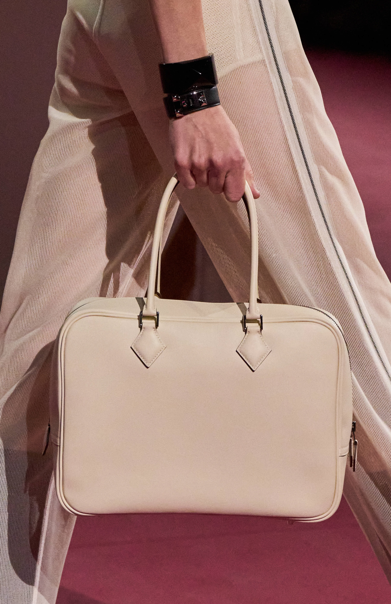 Hermes Spring 2025 Fashion Show Details