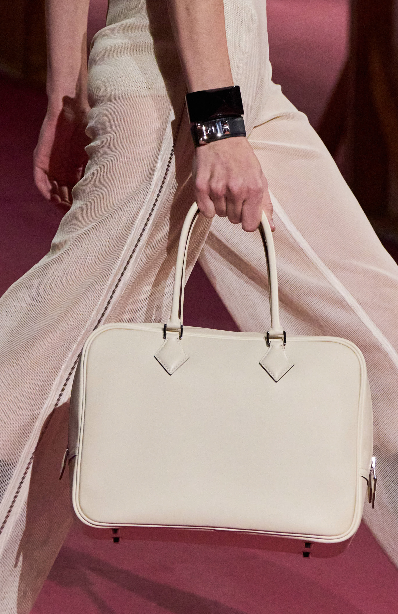 Hermes Spring 2025 Fashion Show Details