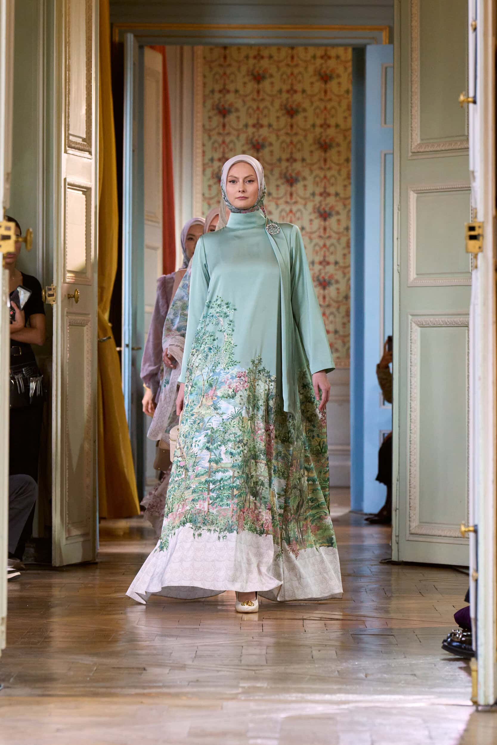 Indonesian Group Show Spring 2025 Fashion Show