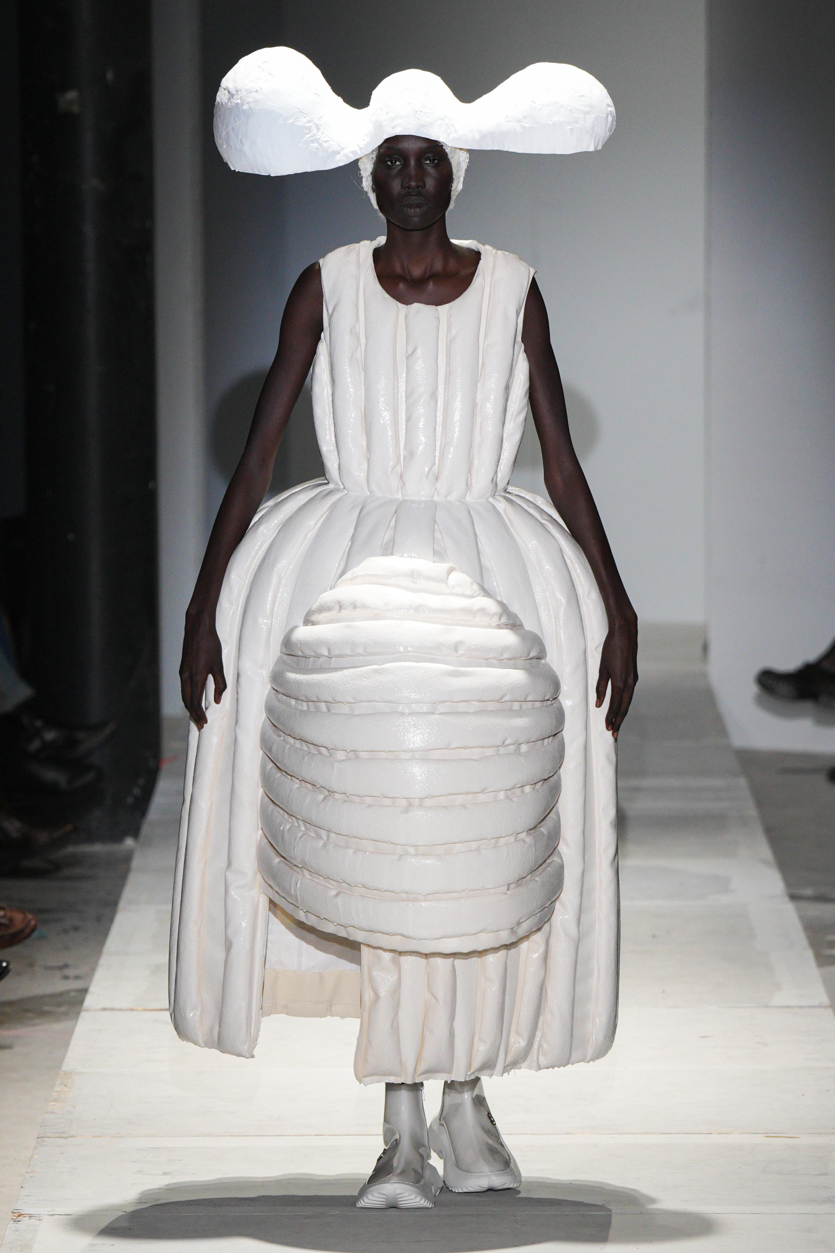 Comme Des Garcons Spring 2025 Fashion Show