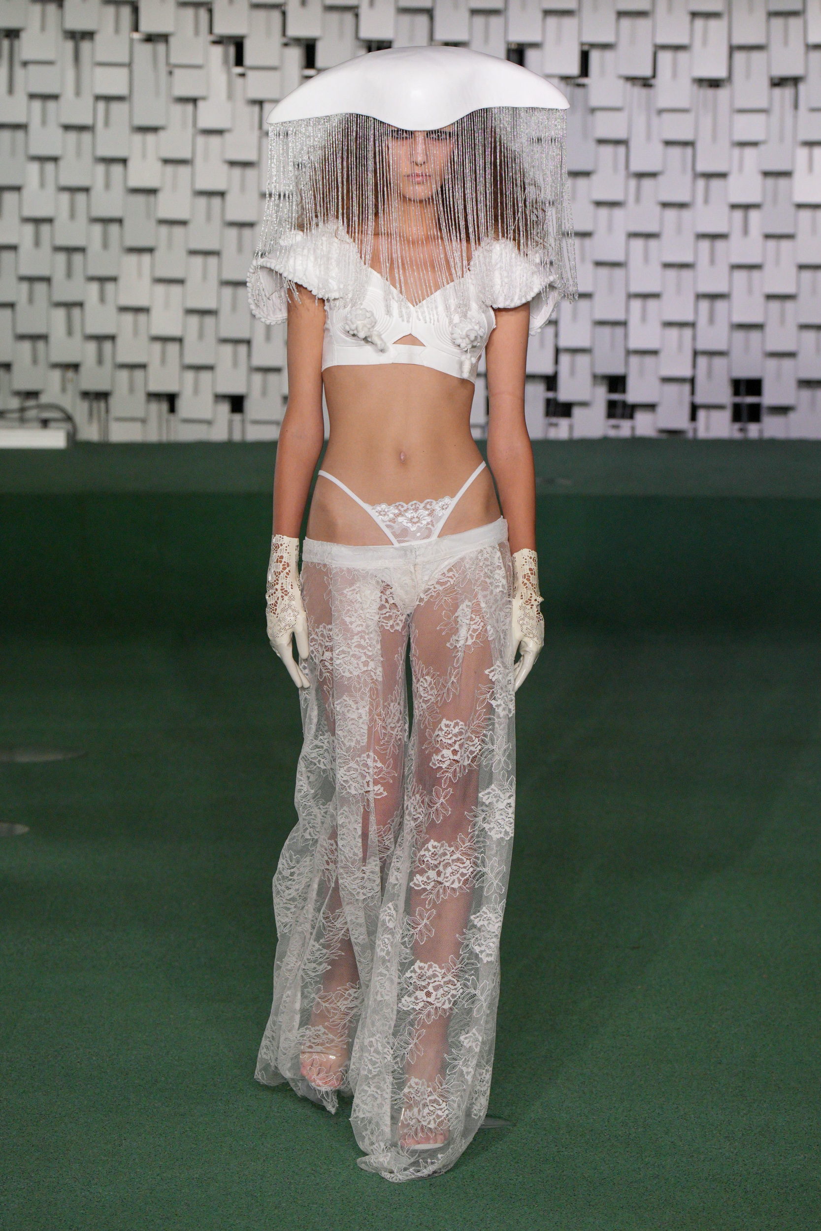 Luis De Javier Spring 2025 Fashion Show