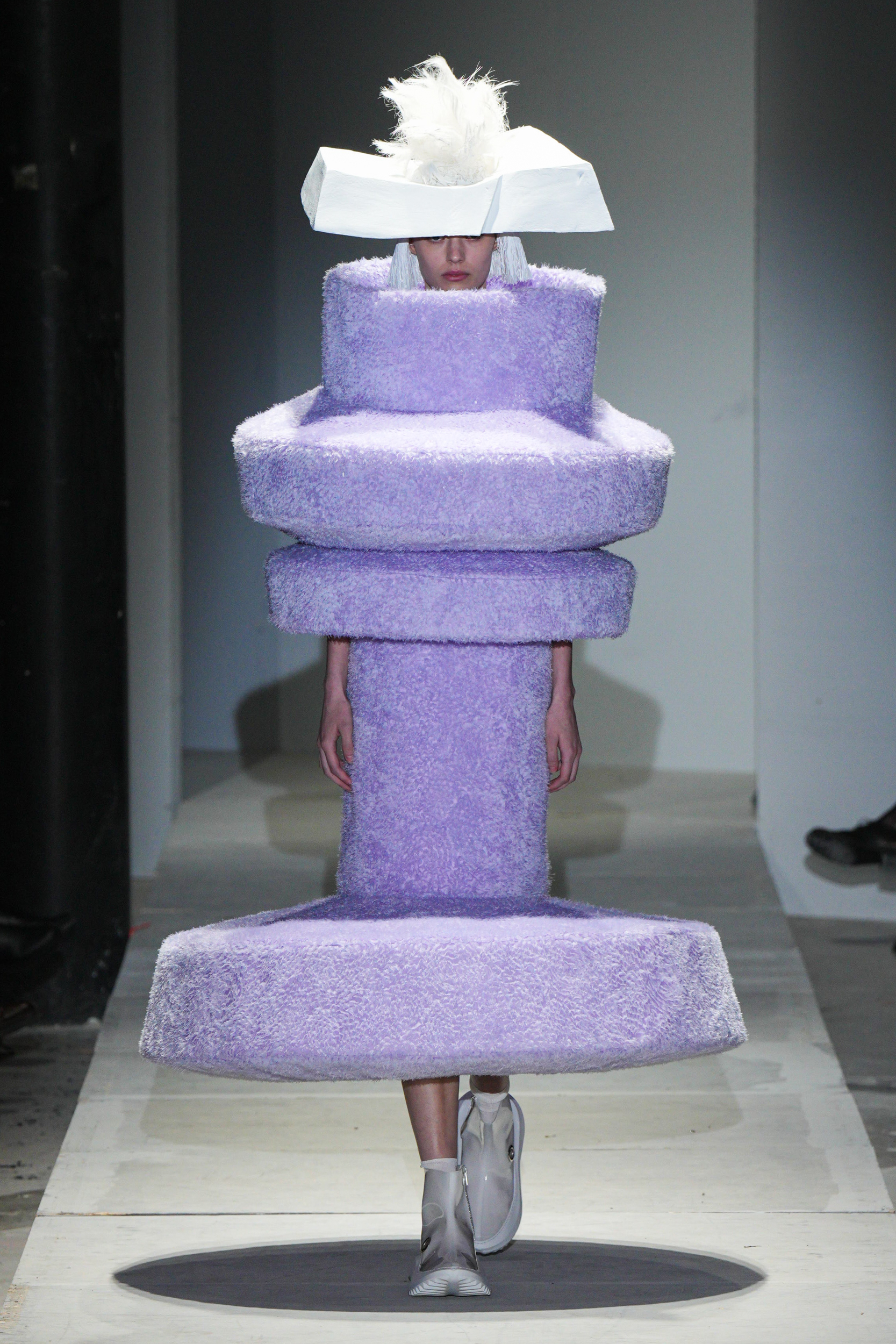 Comme Des Garcons Spring 2025 Fashion Show