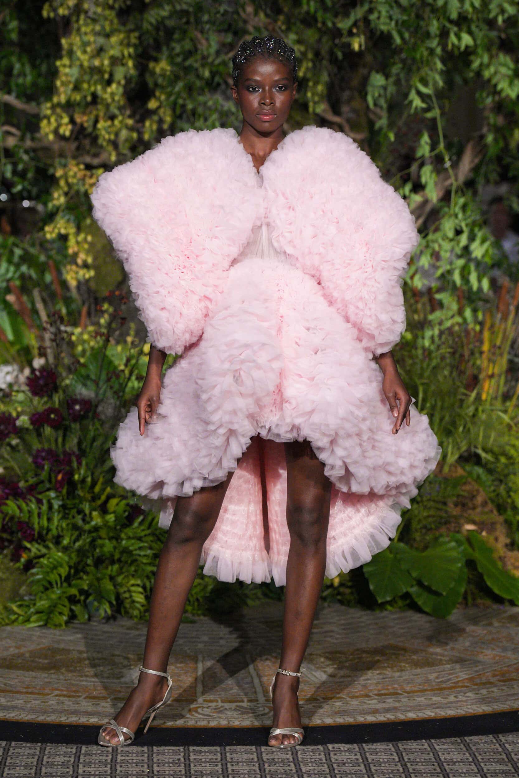 Christian Siriano Spring 2025 Fashion Show