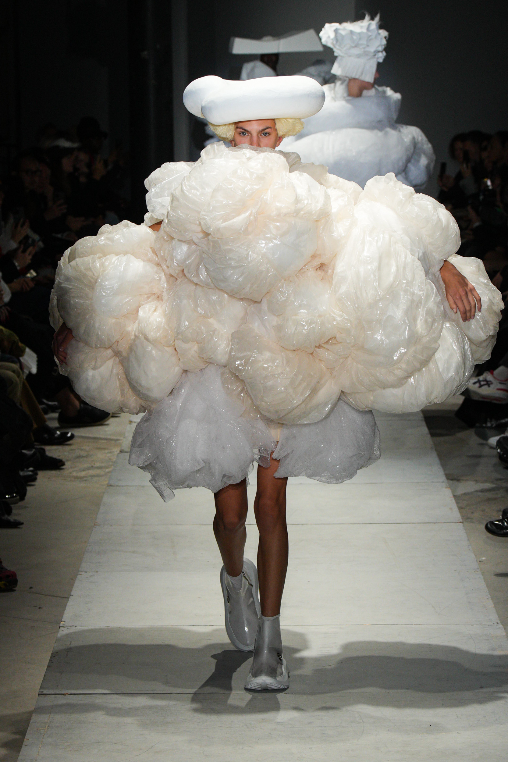 Comme Des Garcons Spring 2025 Fashion Show