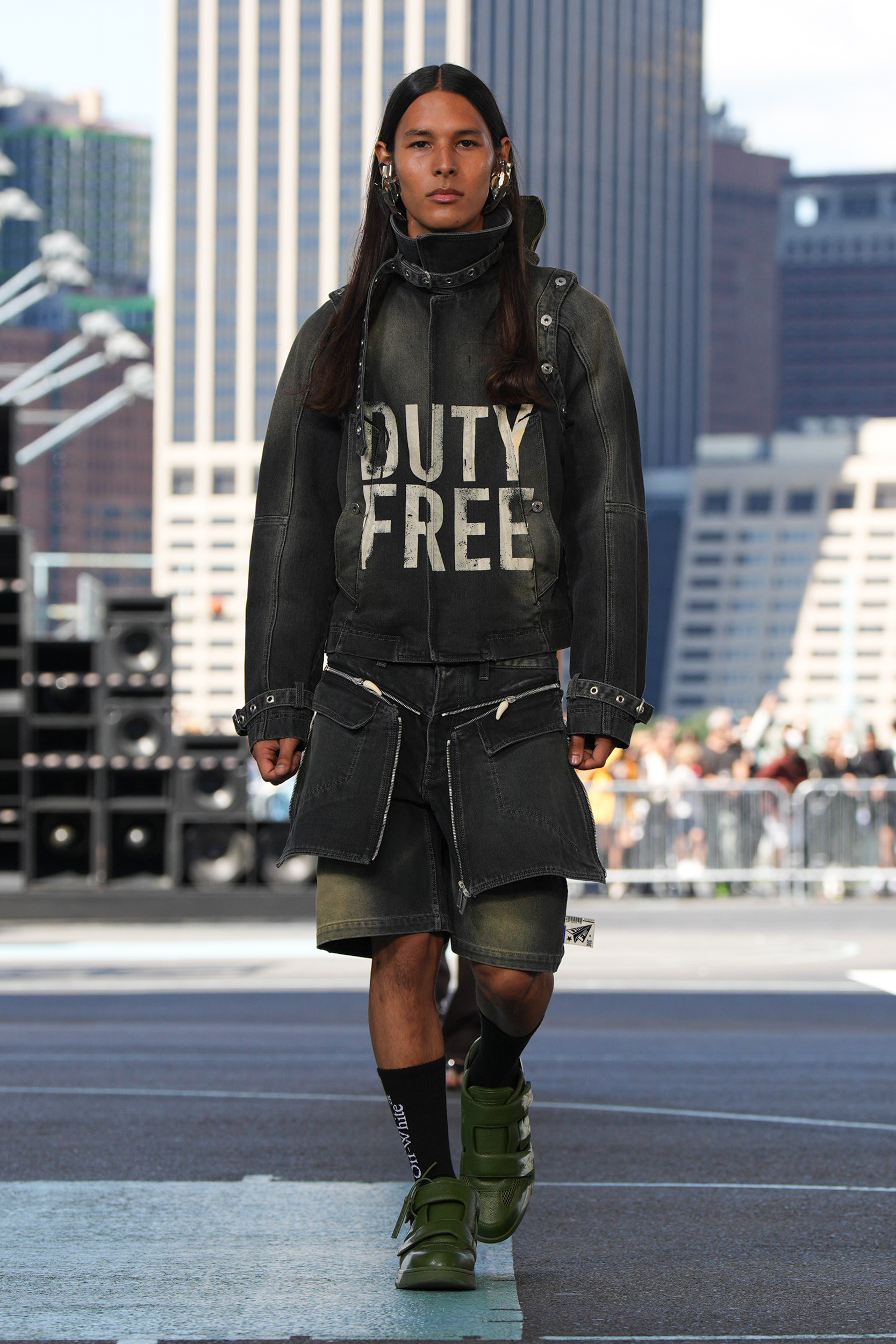 Off-white Spring 2025 Fashion Show