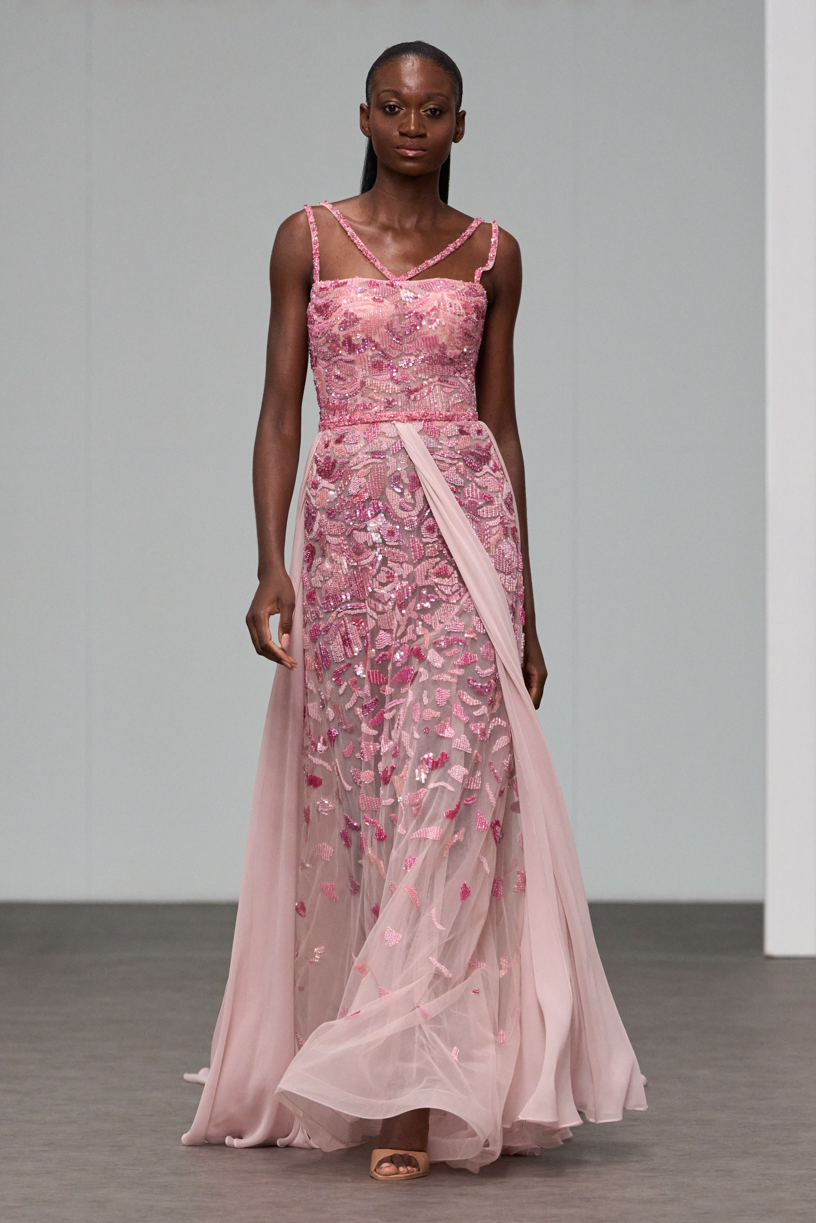 Heba Jasmi Spring 2025 Couture Fashion Show 