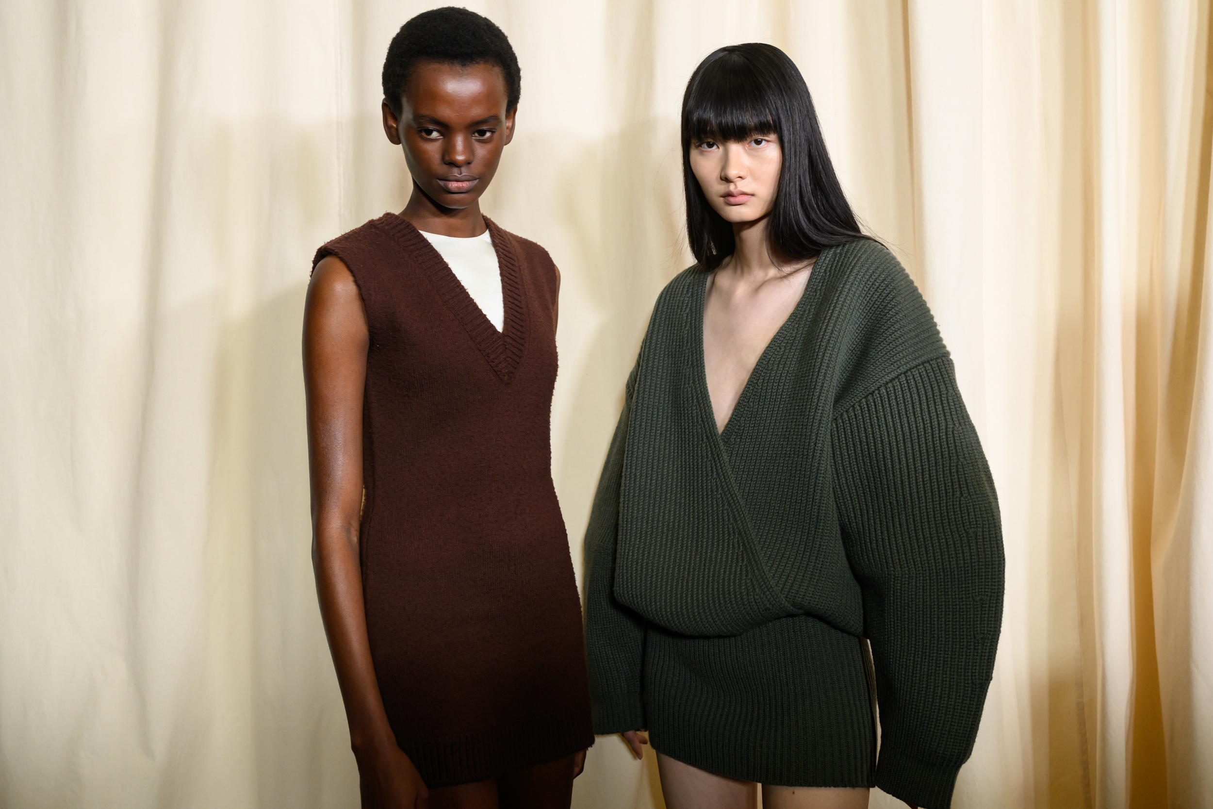 Jw Anderson Spring 2025 Fashion Show Backstage