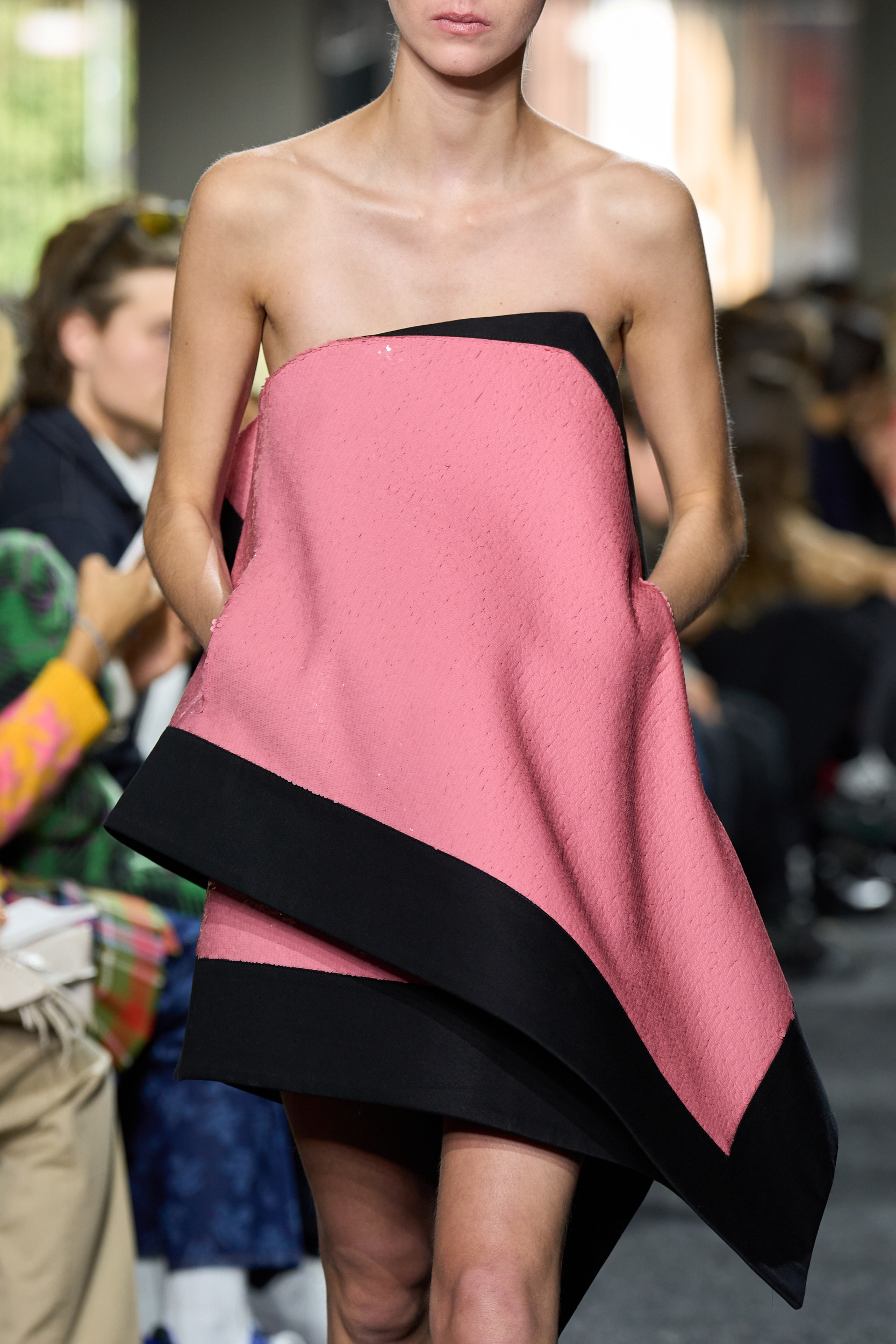 Jw Anderson Spring 2025 Fashion Show Details