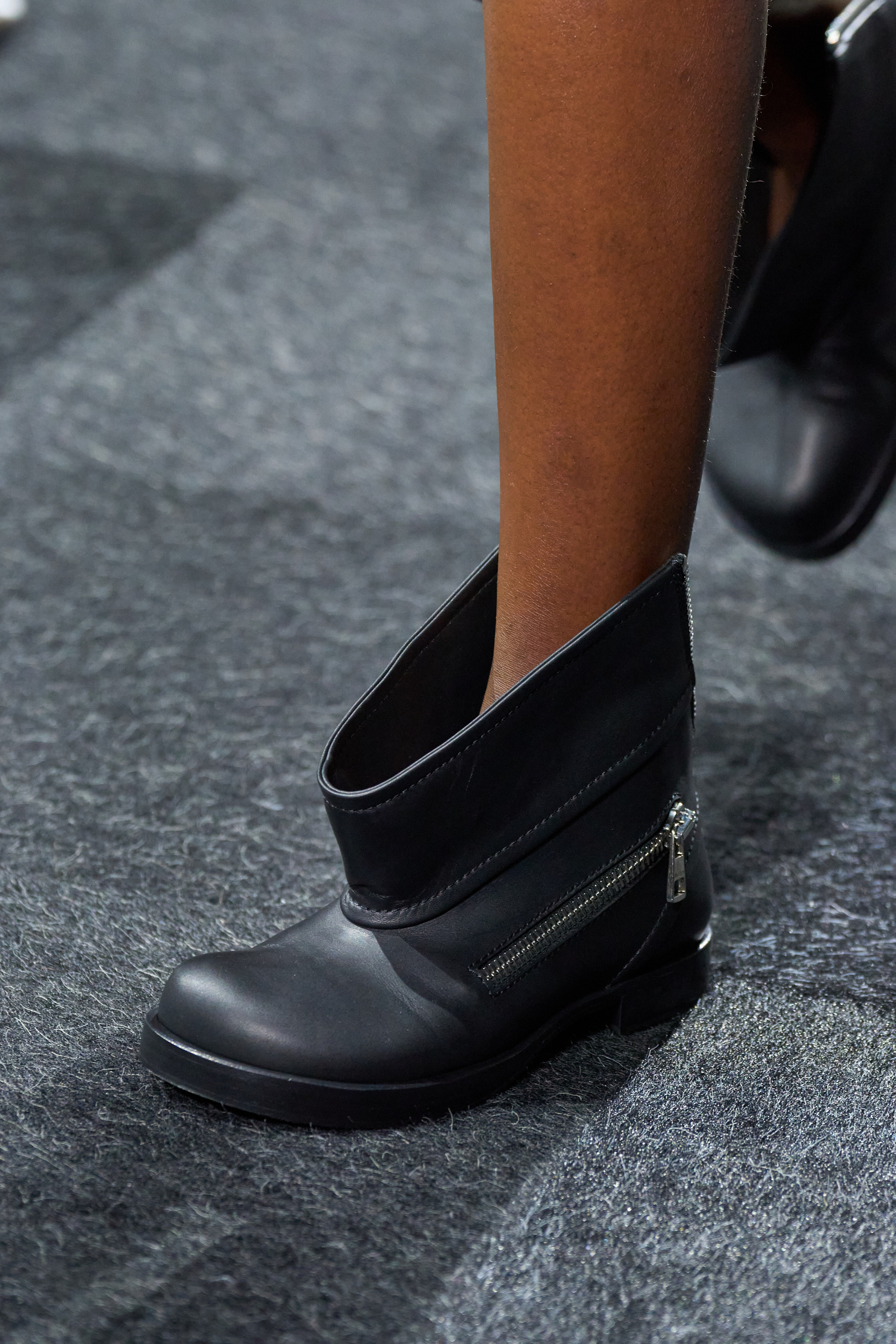 Jw Anderson Spring 2025 Fashion Show Details