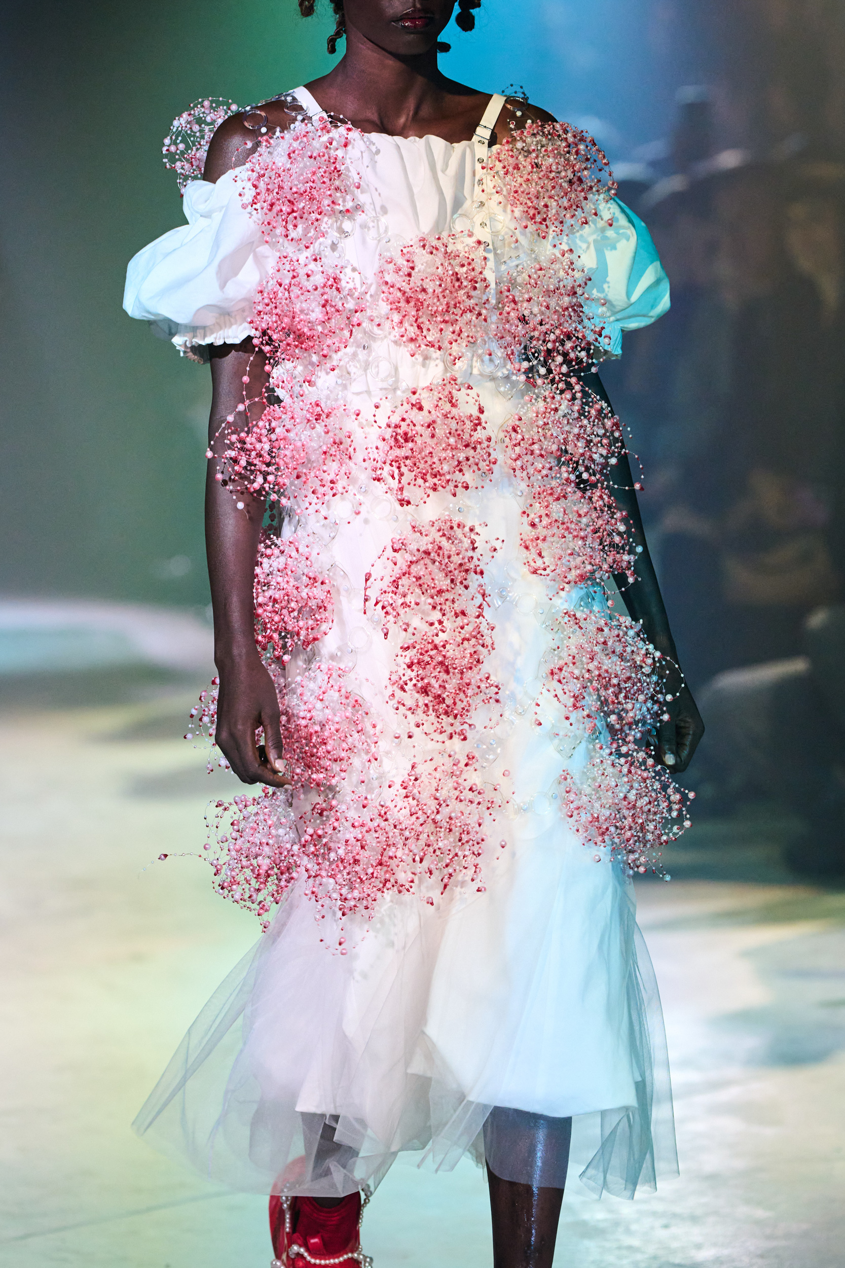 Noir Kei Ninomiya Spring 2025 Fashion Show Details