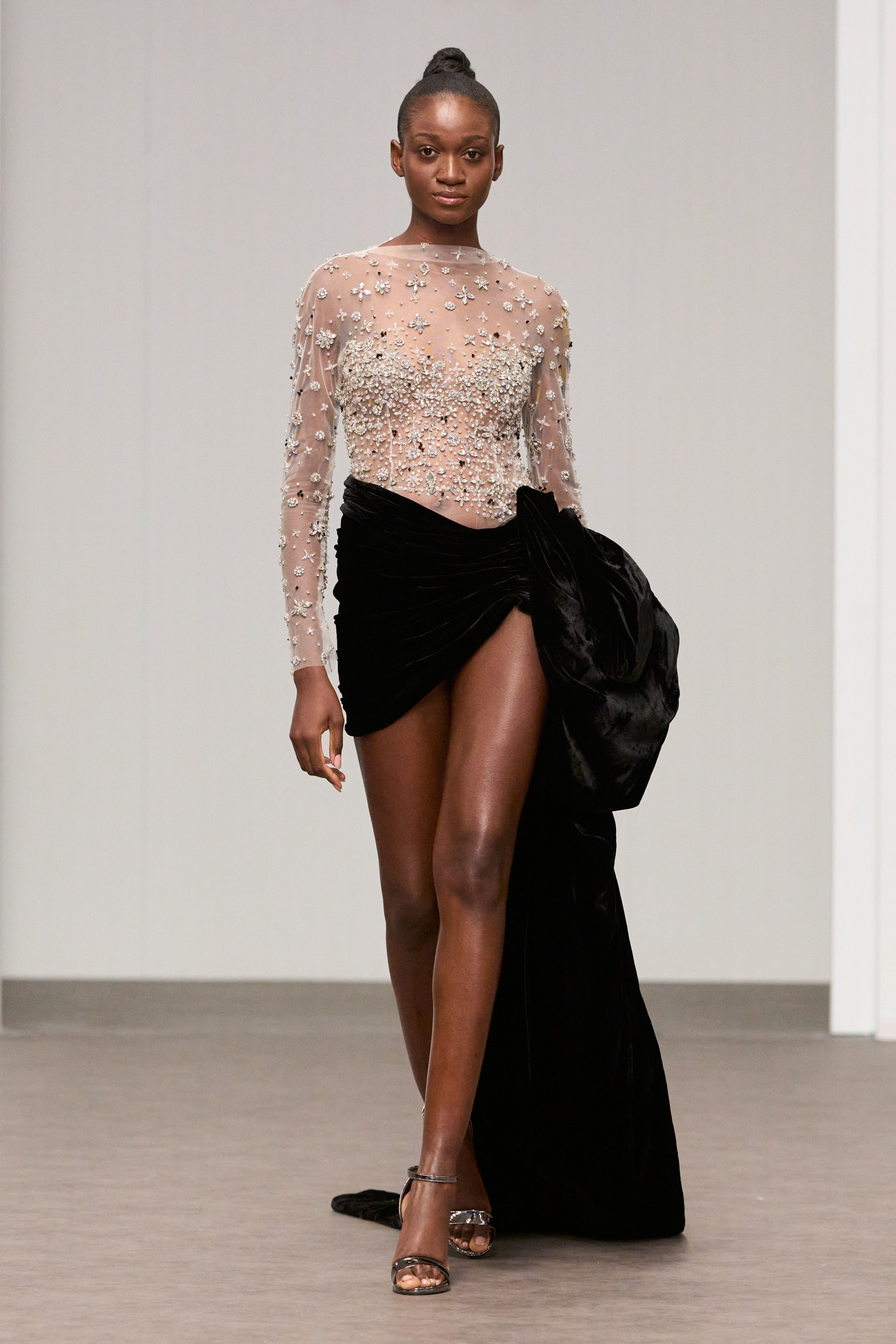 Amjad Khalil Spring 2025 Couture Fashion Show 