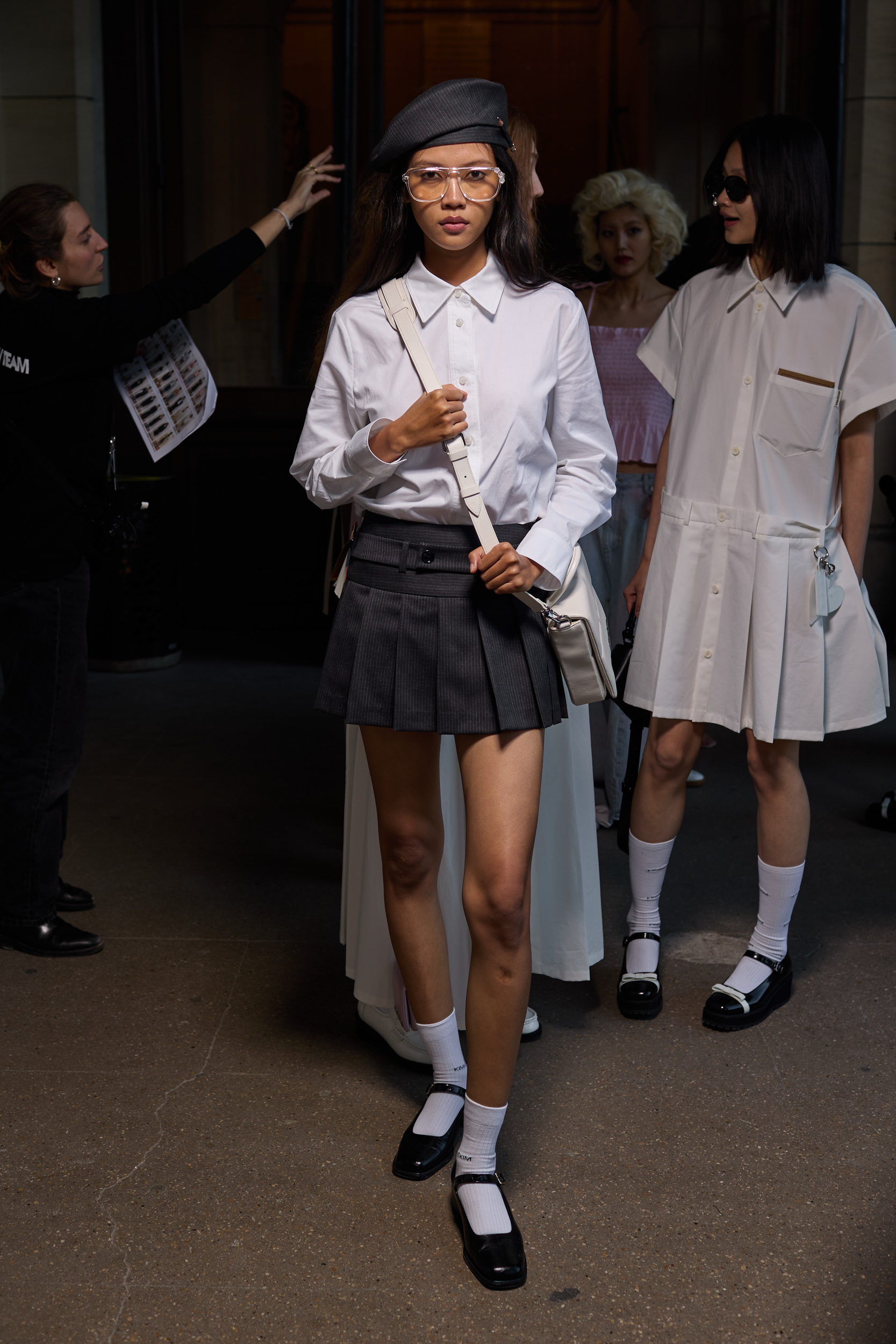 Kimhekim Spring 2025 Fashion Show Backstage