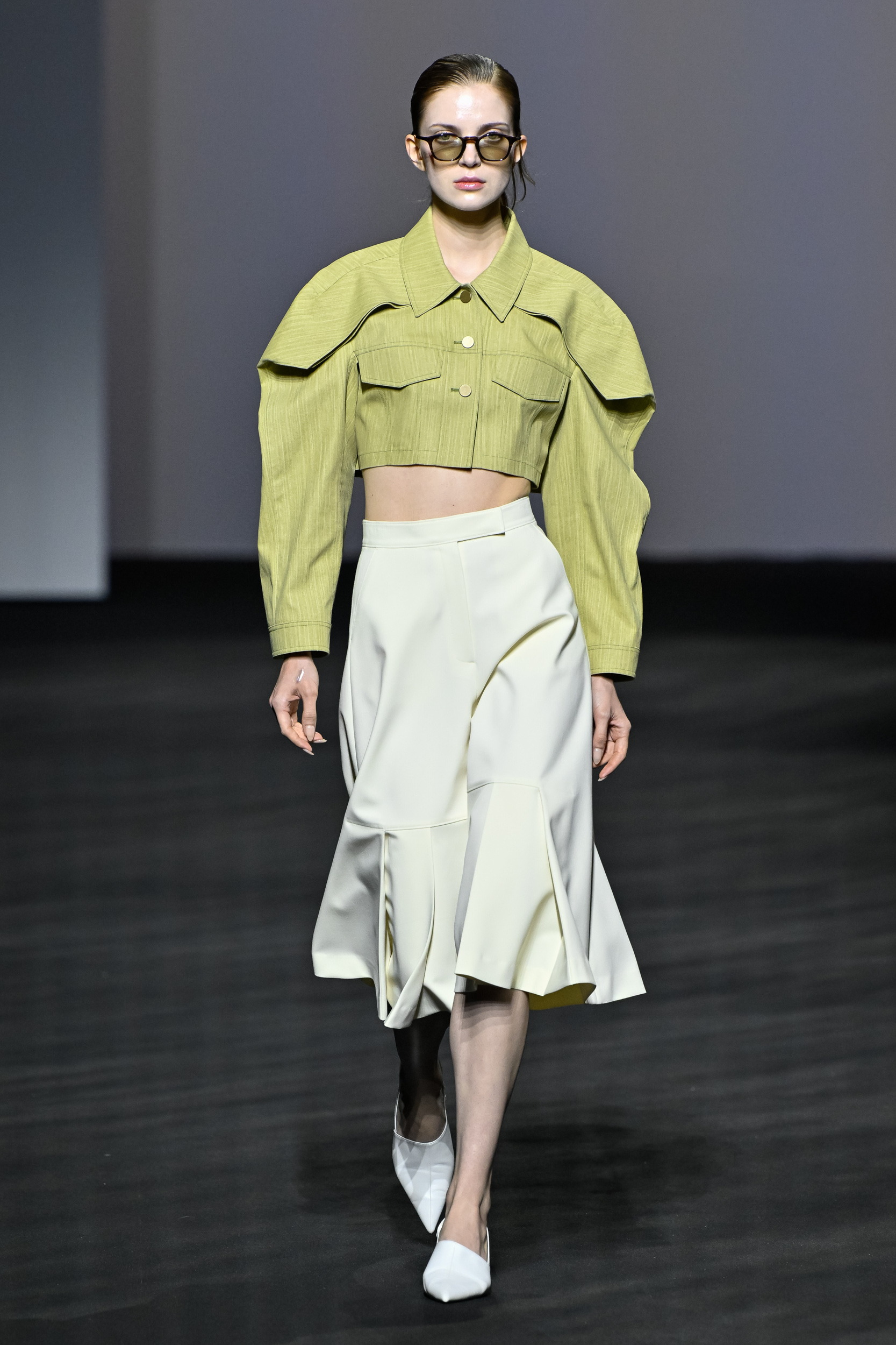 Kumann Yoo Hye Jin Spring 2025 Fashion Show 