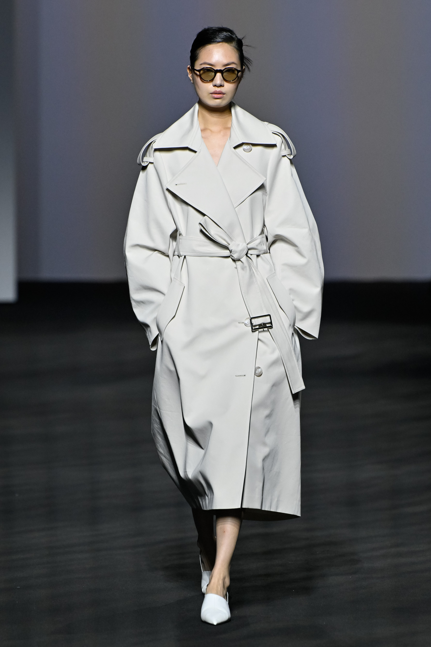 Kumann Yoo Hye Jin Spring 2025 Fashion Show 