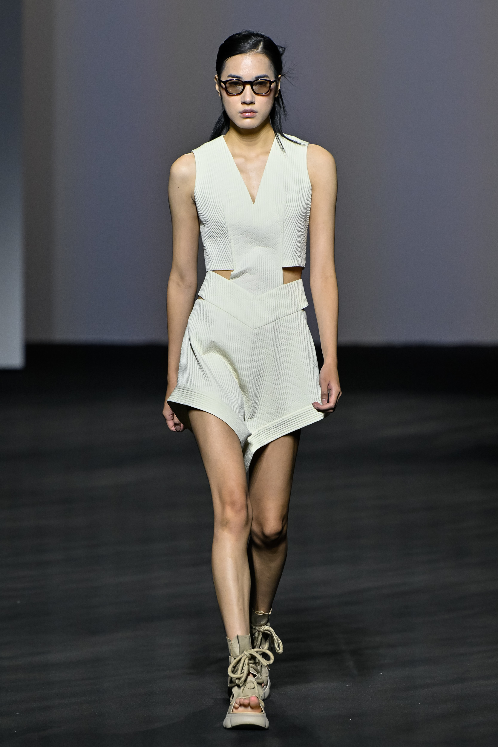 Kumann Yoo Hye Jin Spring 2025 Fashion Show 