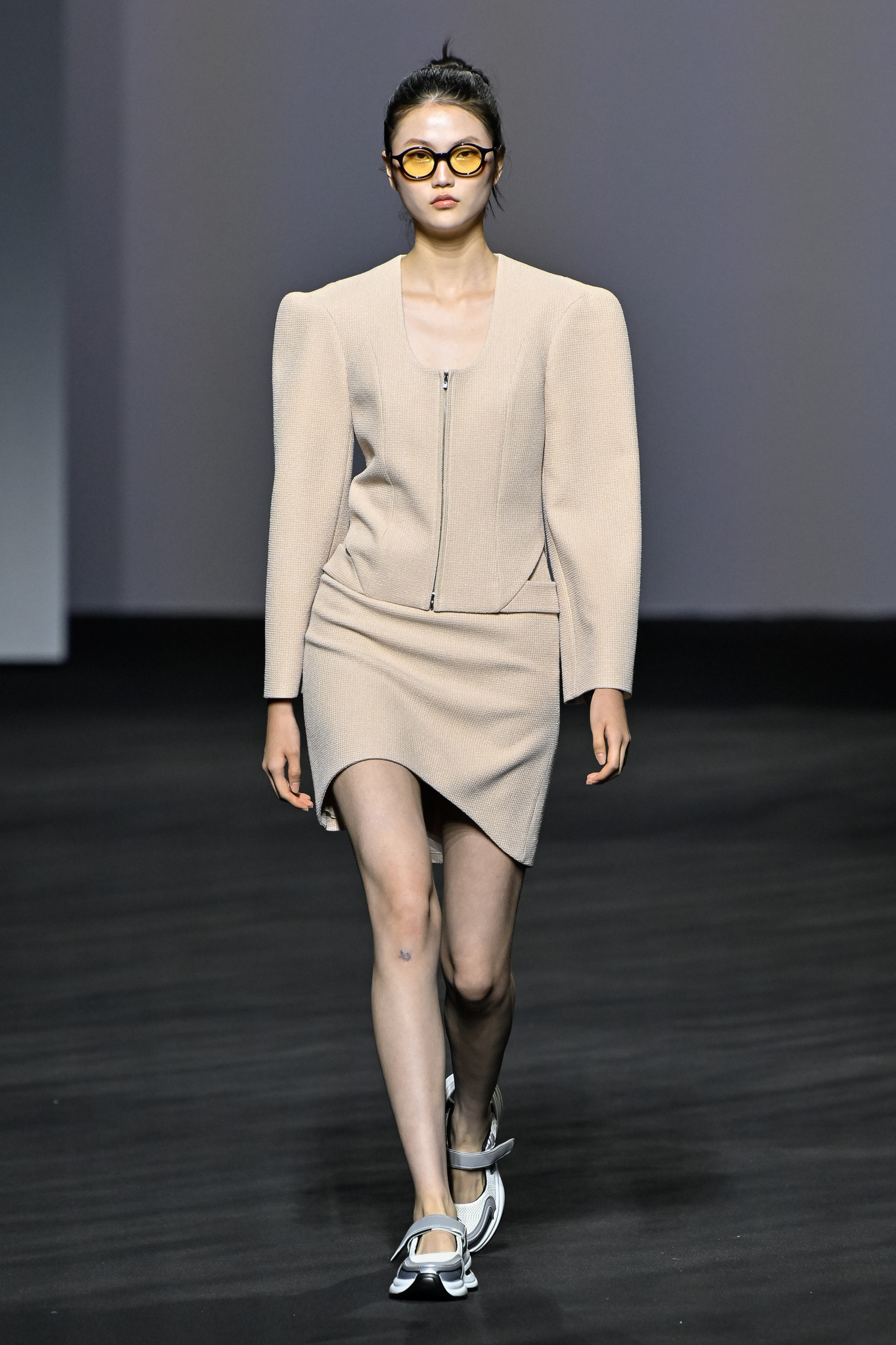 Kumann Yoo Hye Jin Spring 2025 Fashion Show 