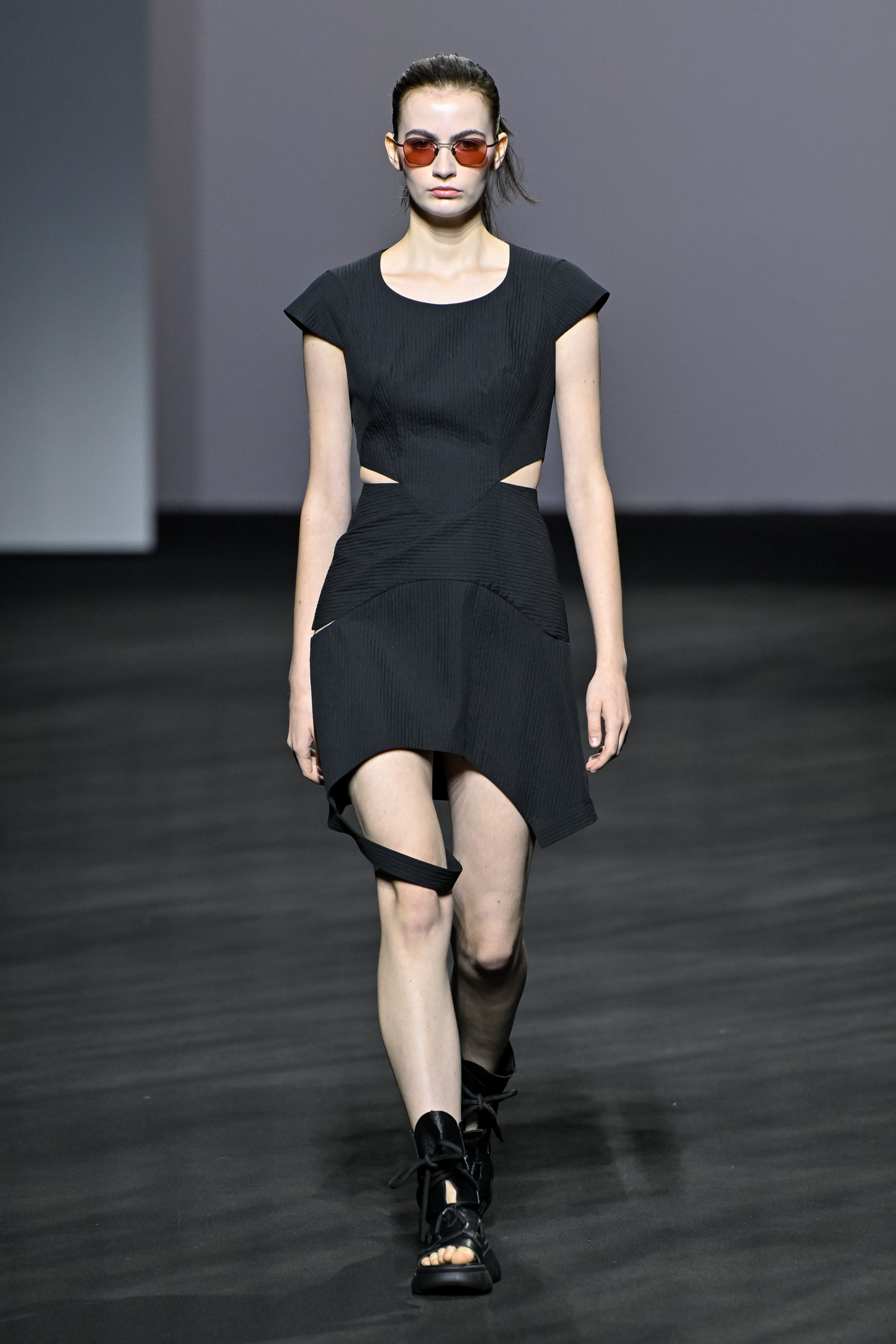 Kumann Yoo Hye Jin Spring 2025 Fashion Show 