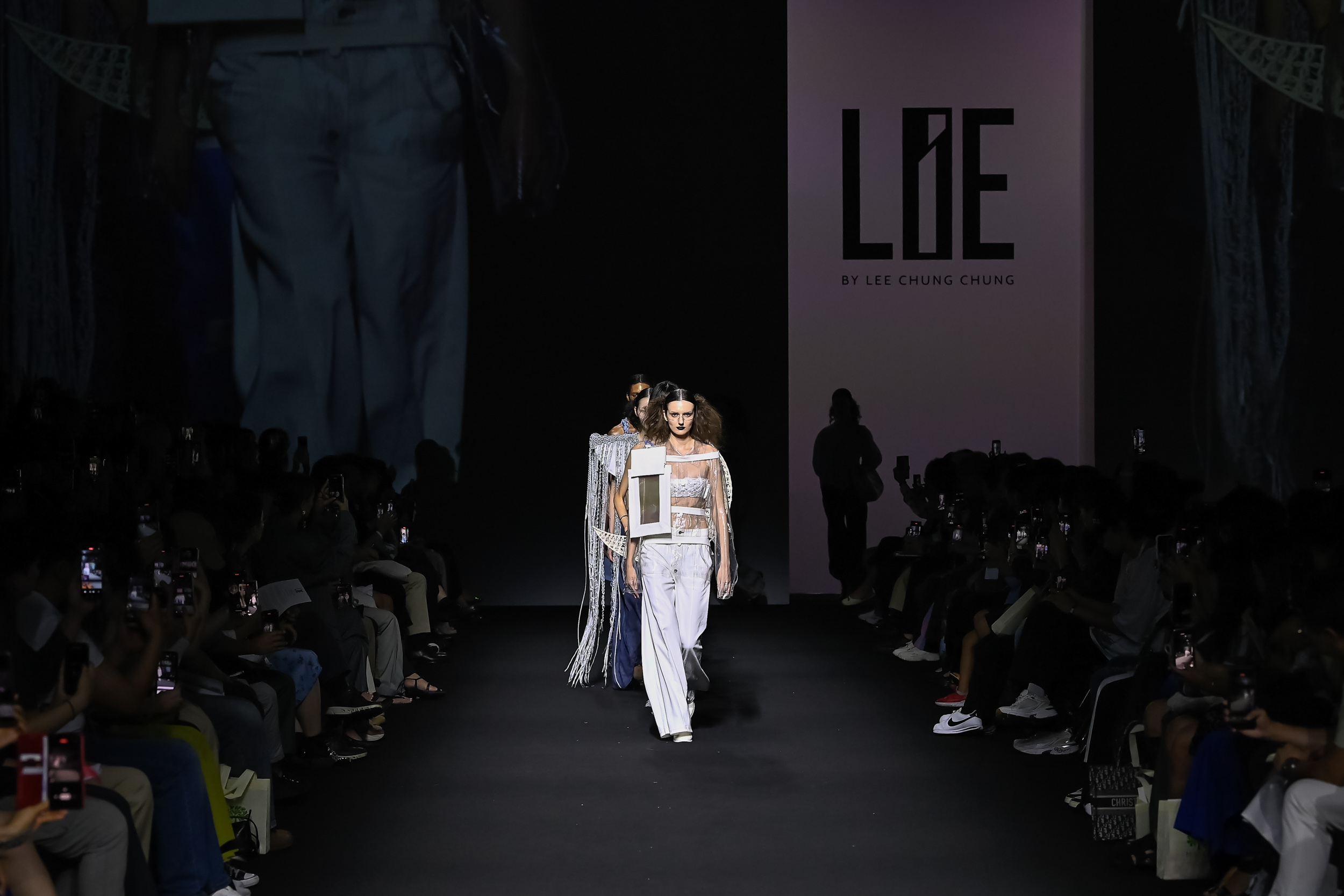 Lie Spring 2025 Fashion Show 