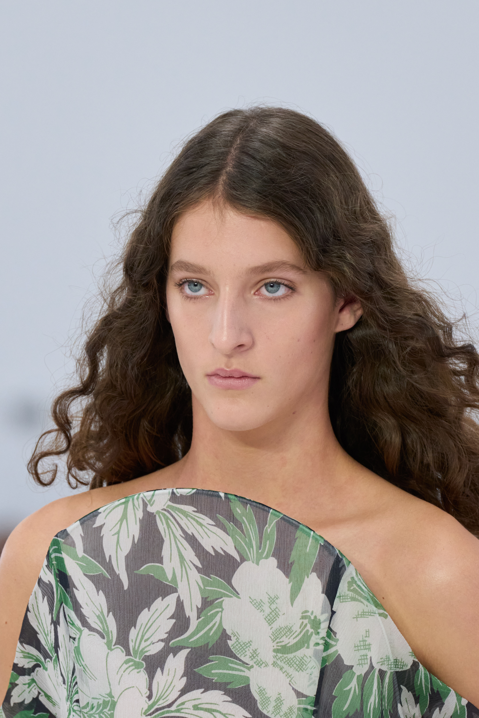 Loewe Spring 2025 Fashion Show Details