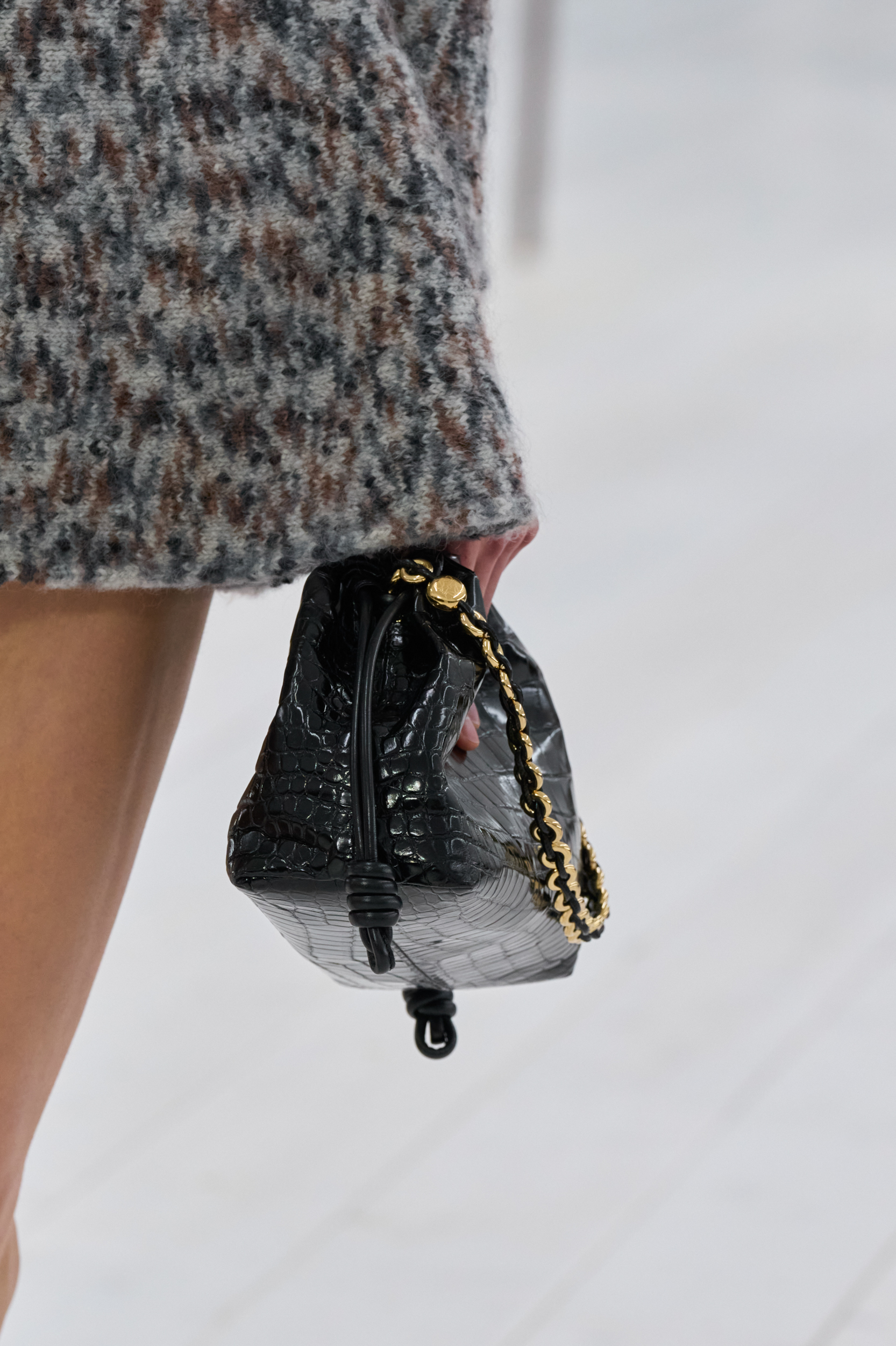 Loewe Spring 2025 Fashion Show Details