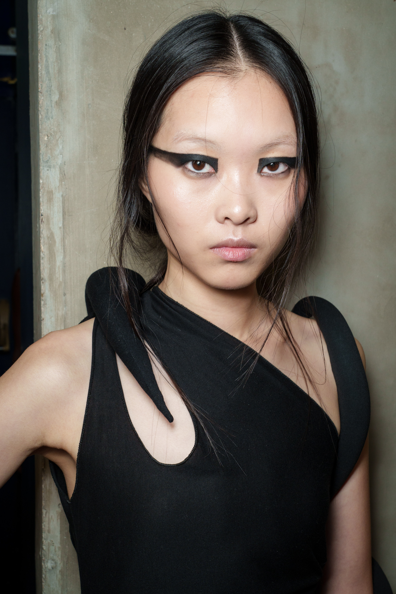 Luis De Javier Spring 2025 Fashion Show Backstage