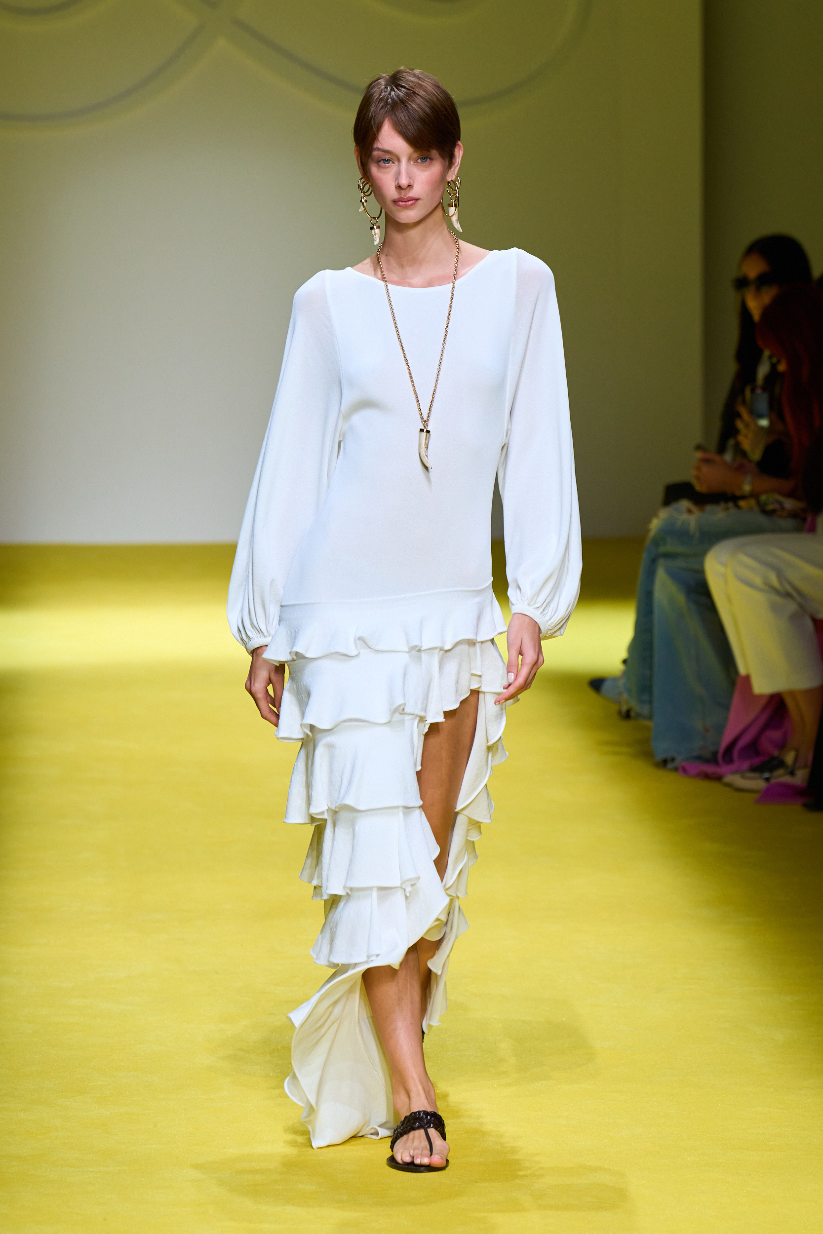 Luisa Spagnoli Spring 2025 Fashion Show