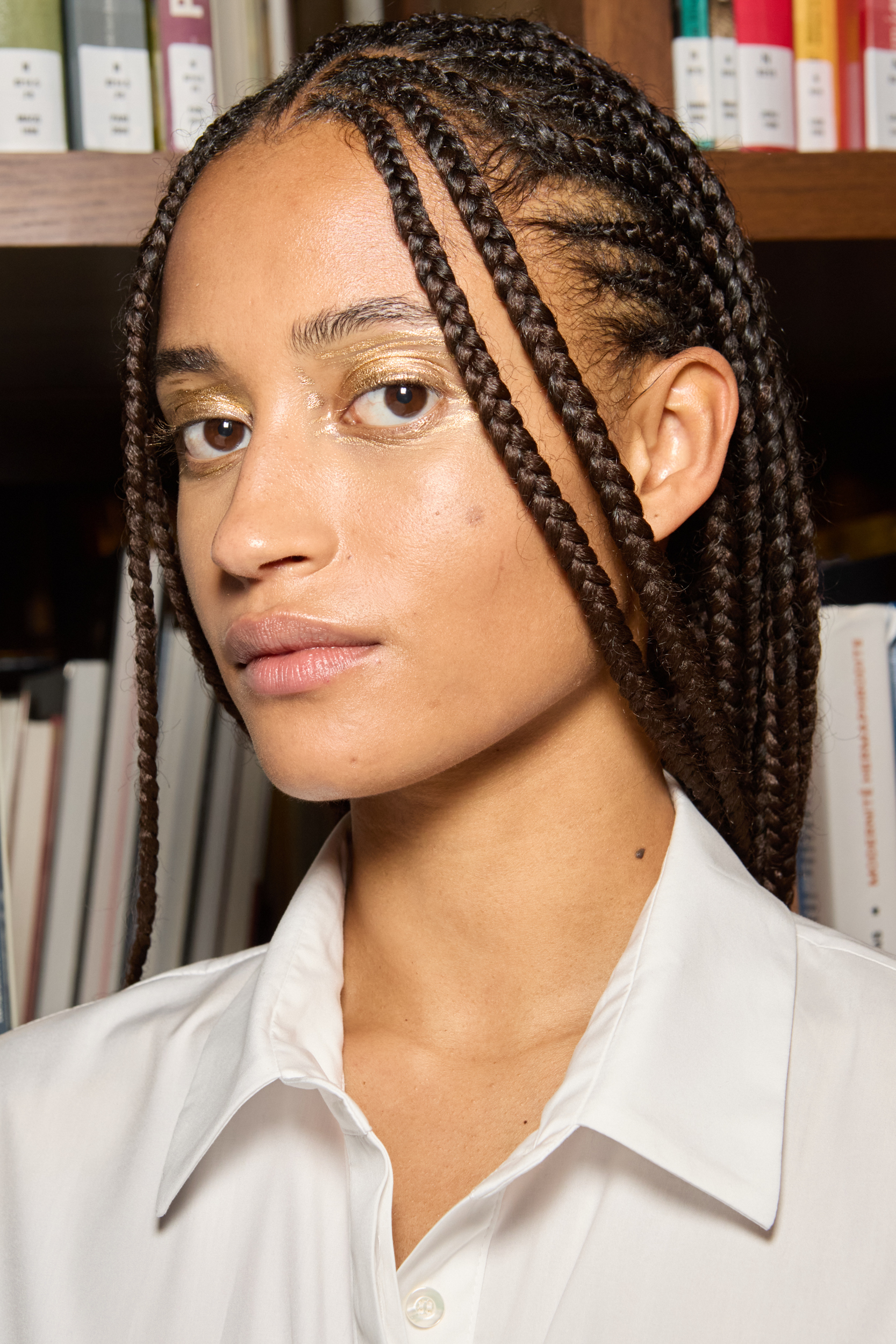 Lutz Huelle Spring 2025 Fashion Show Backstage