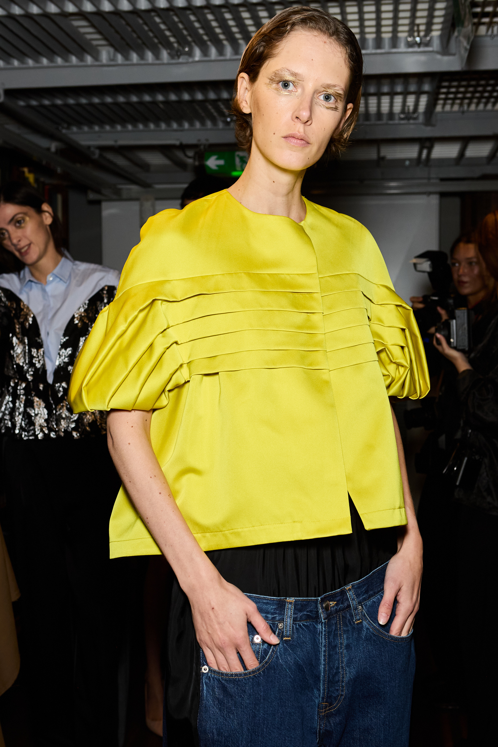 Lutz Huelle Spring 2025 Fashion Show Backstage