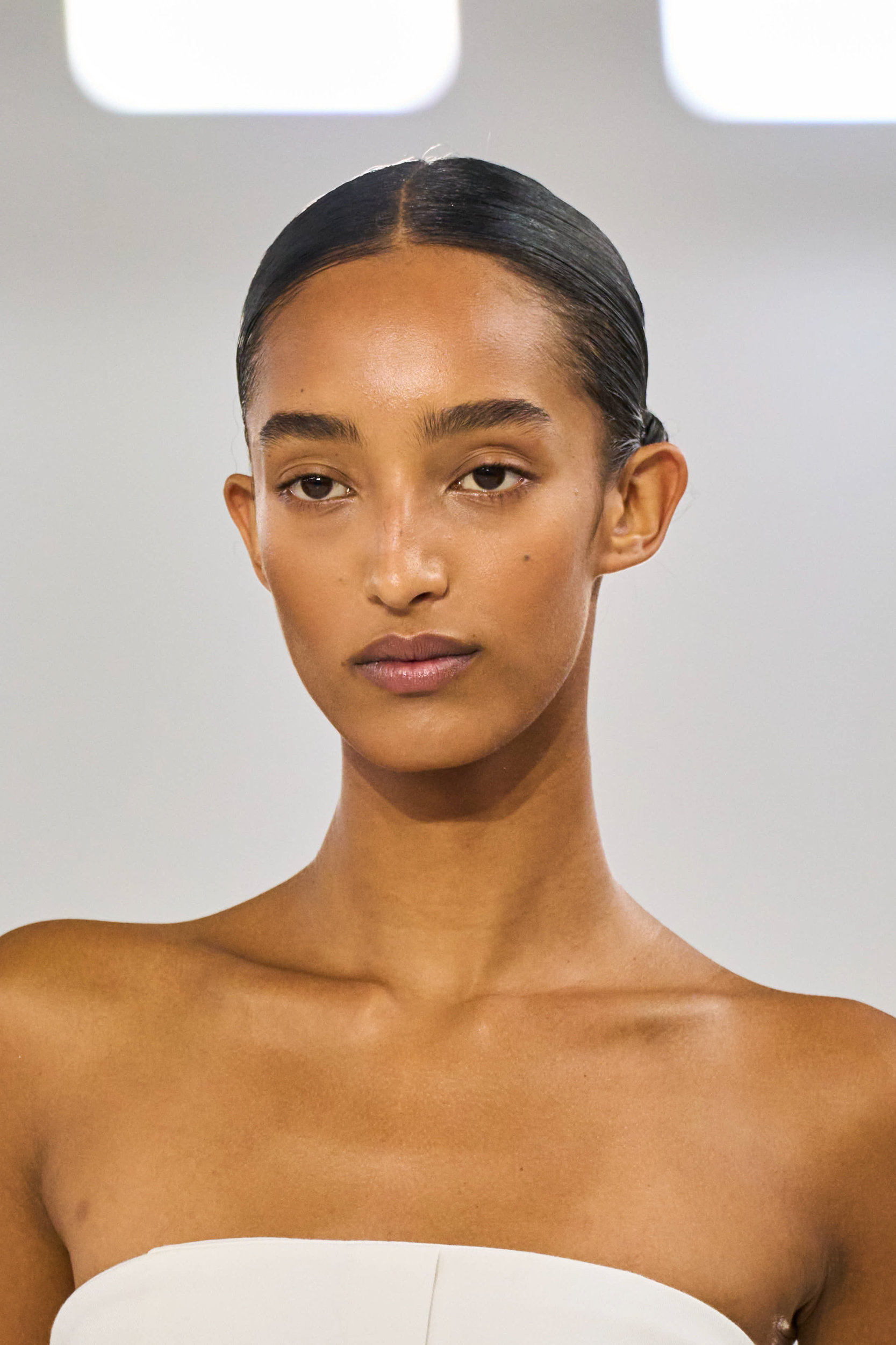 Max Mara Spring 2025 Fashion Show Details