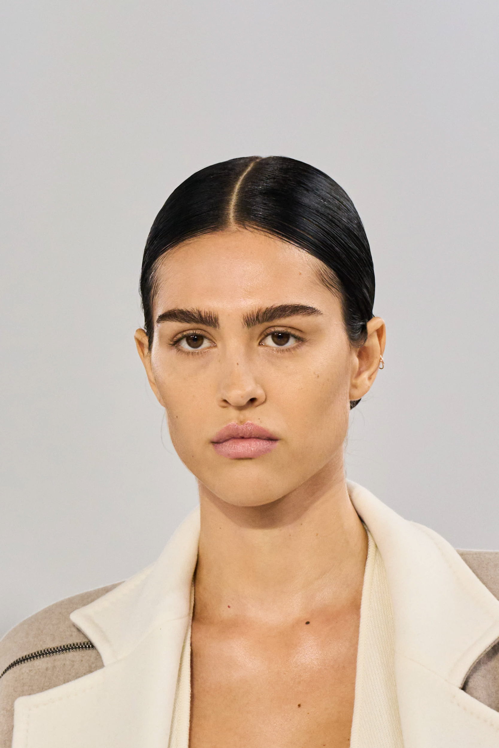 Max Mara Spring 2025 Fashion Show Details