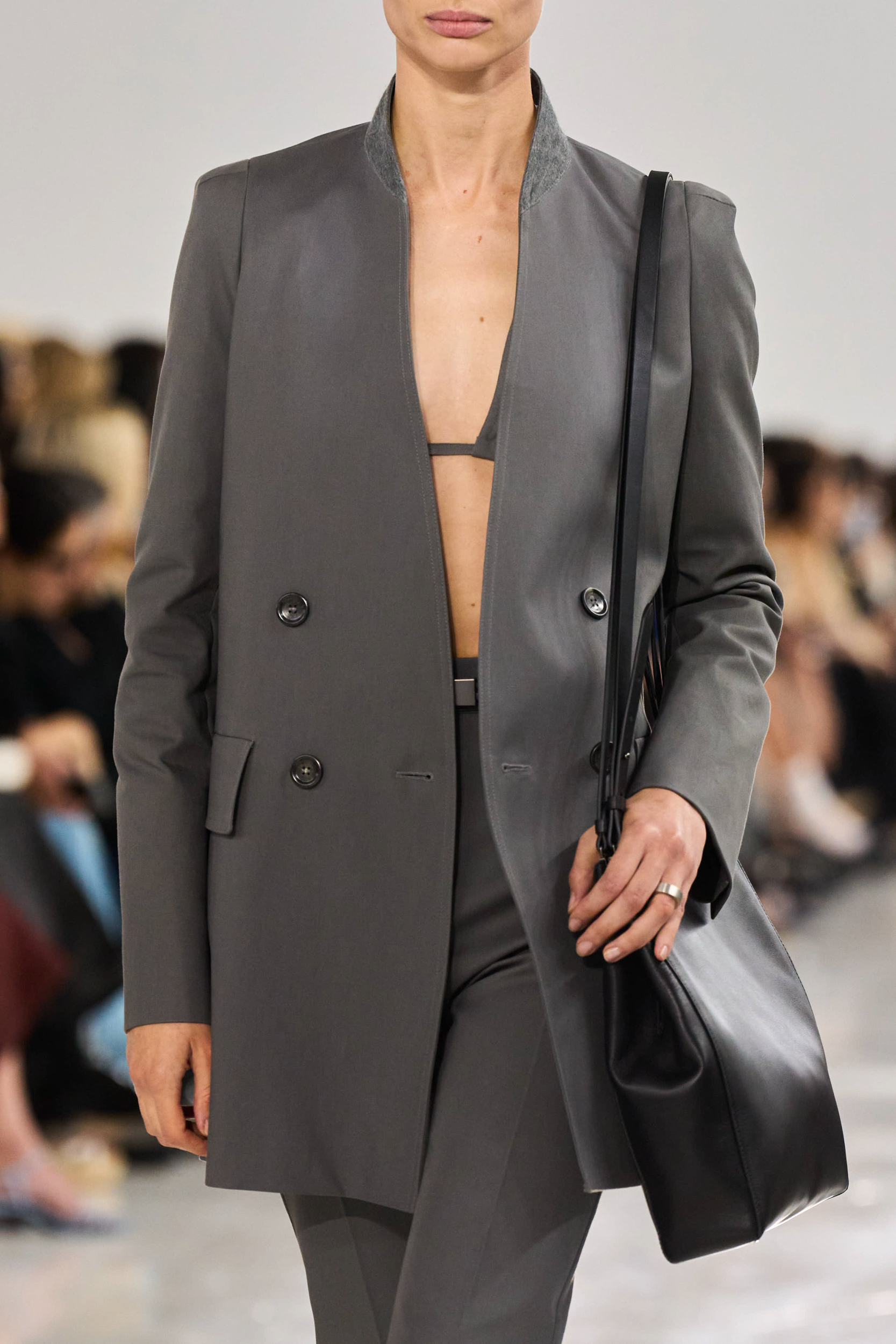 Max Mara Spring 2025 Fashion Show Details