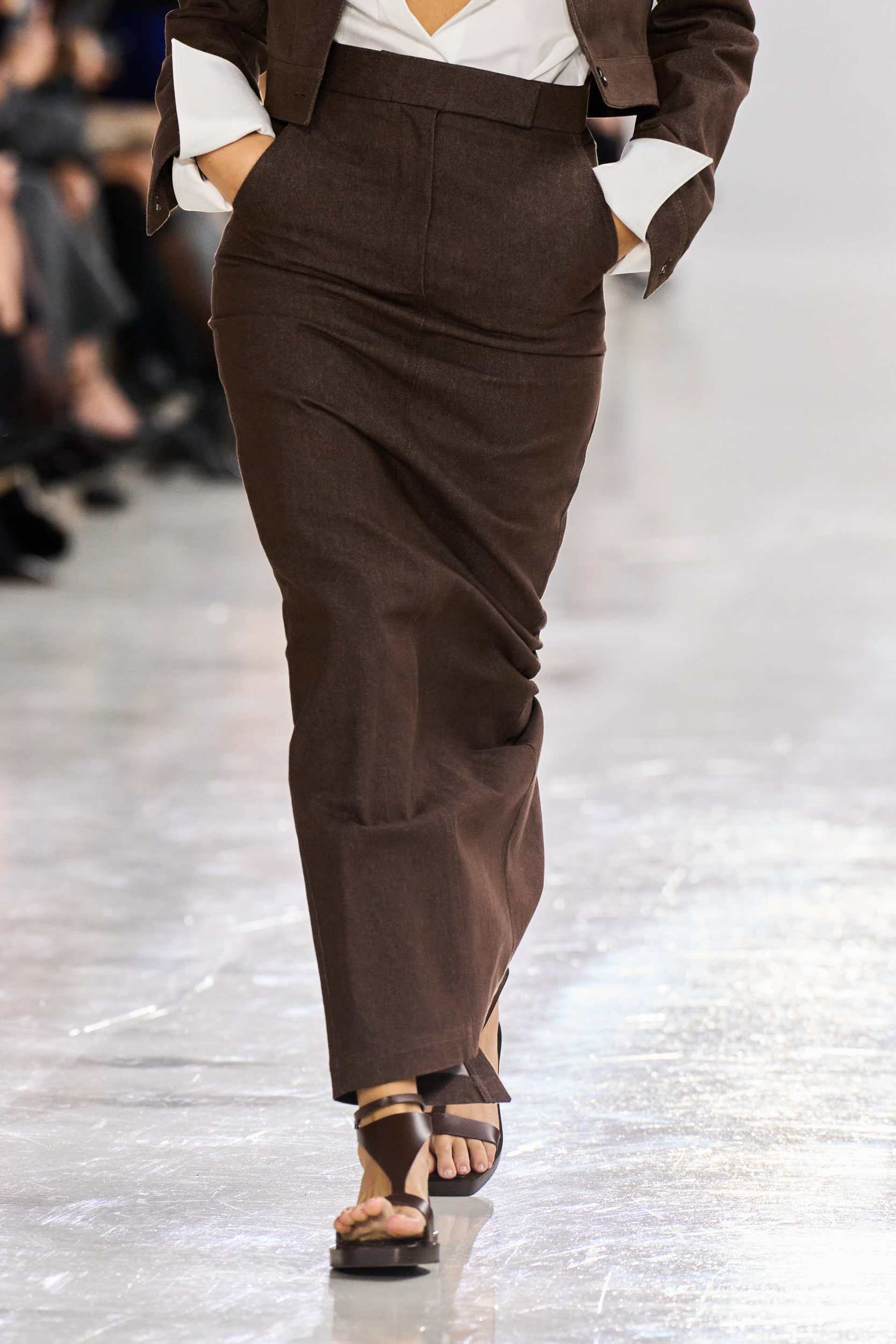 Max Mara Spring 2025 Fashion Show Details