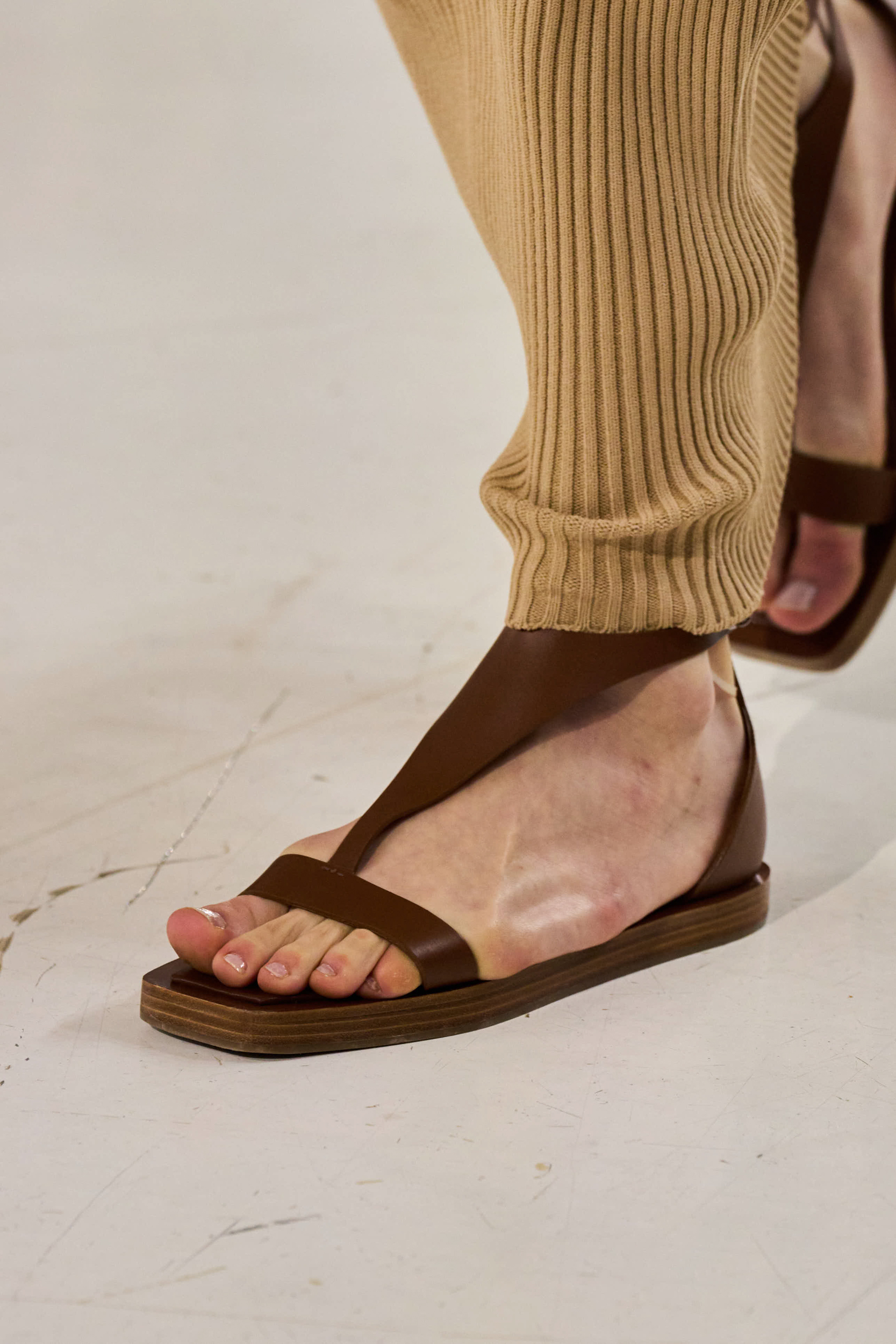 Max Mara Spring 2025 Fashion Show Details