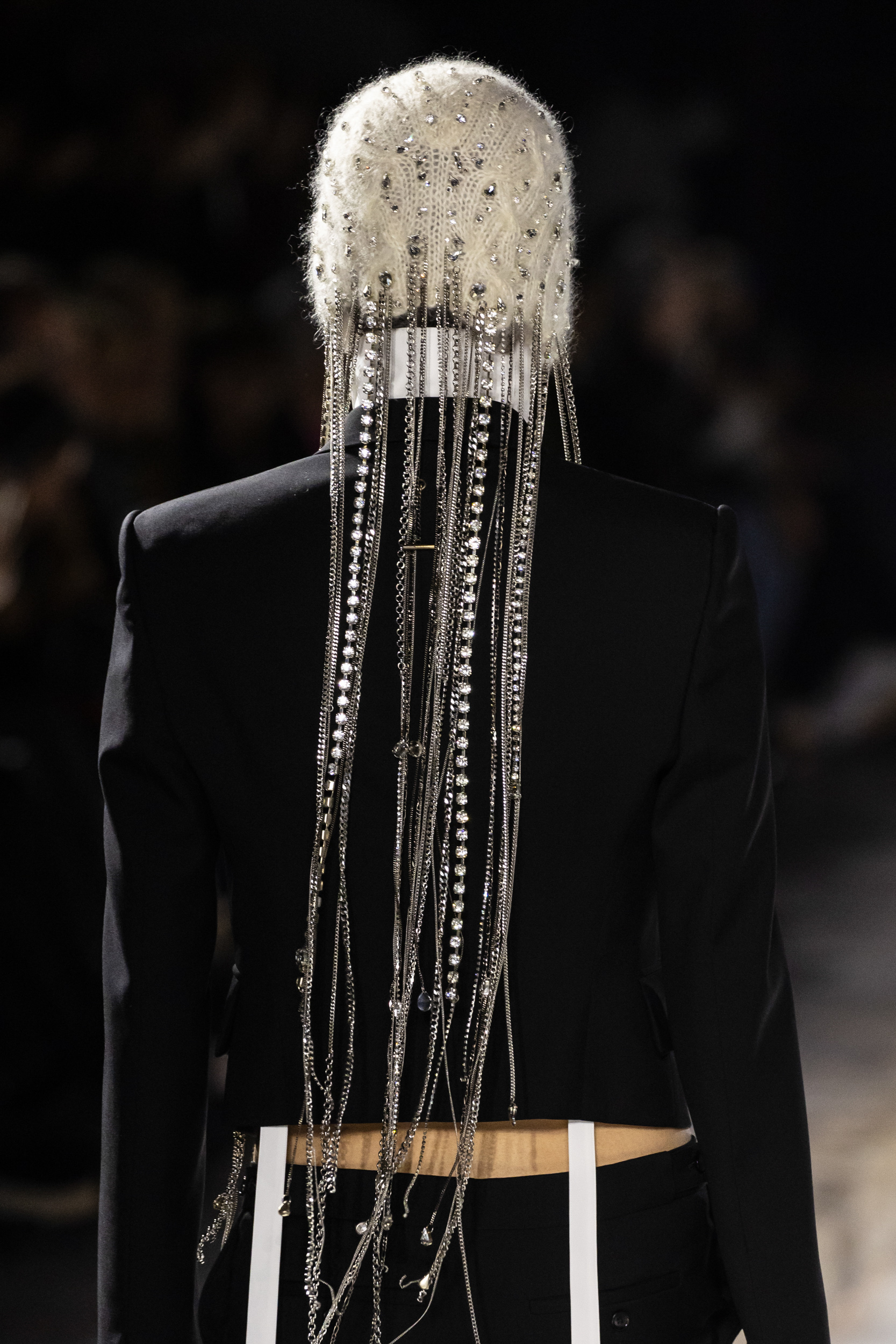 Alexander Mcqueen Spring 2025 Fashion Show Details