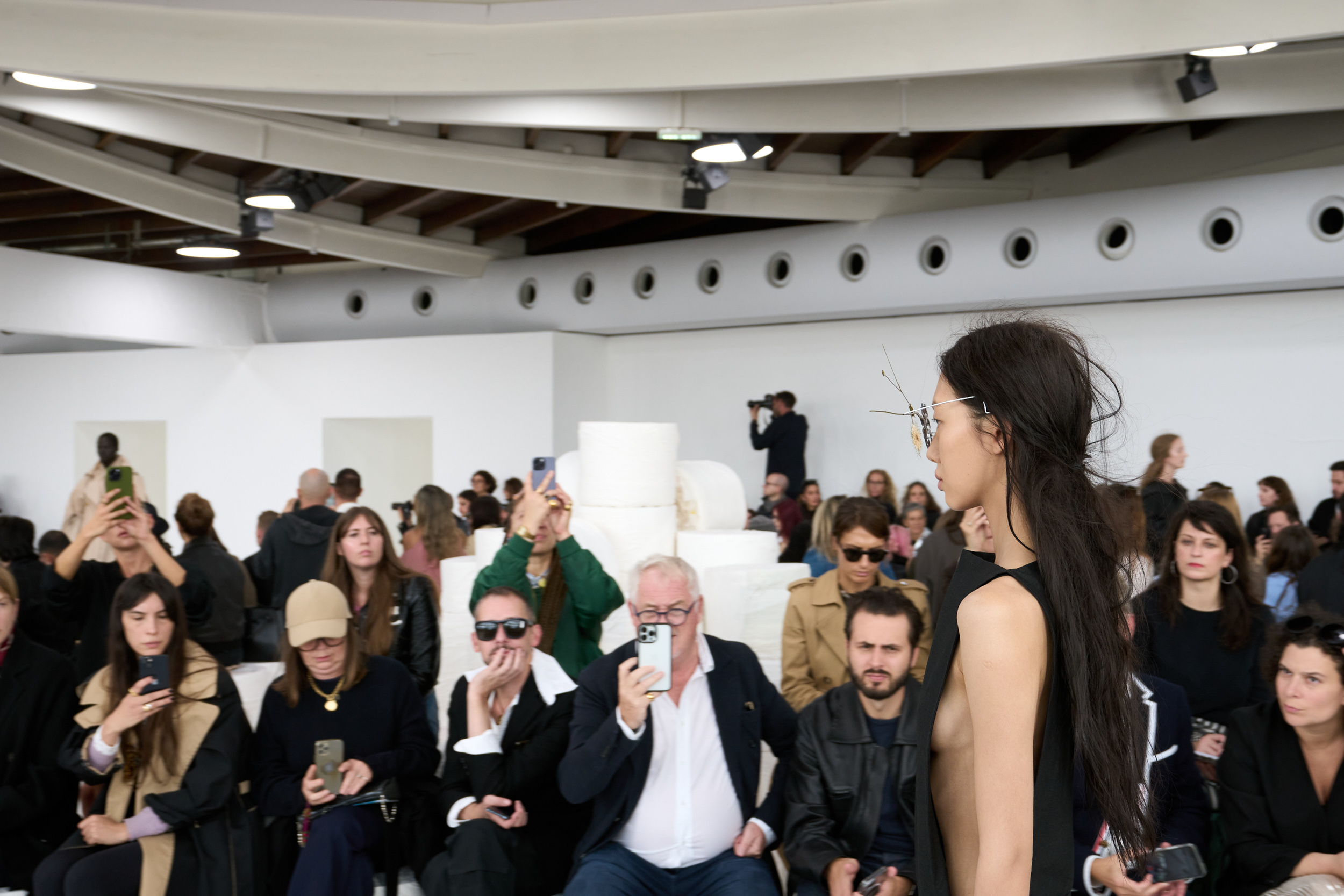 Issey Miyake Spring 2025 Fashion Show Atmosphere