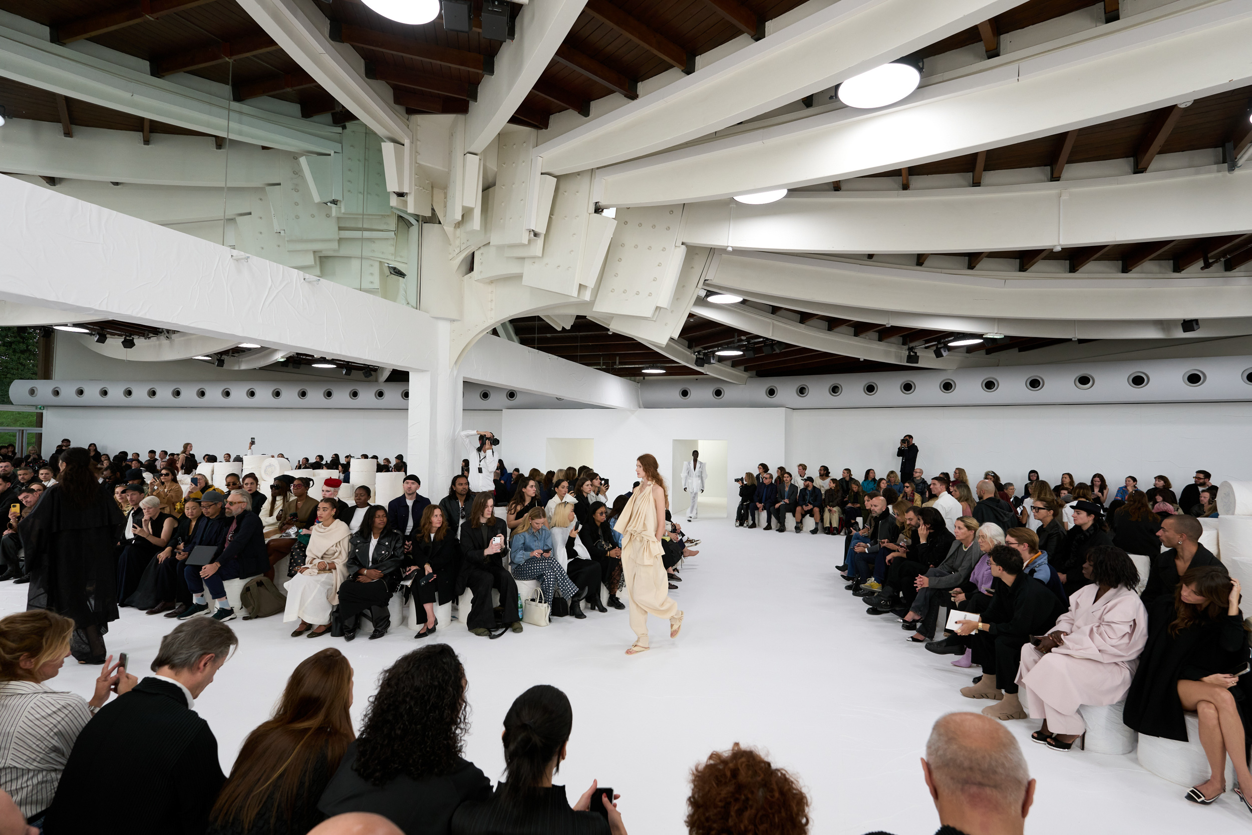 Issey Miyake Spring 2025 Fashion Show Atmosphere