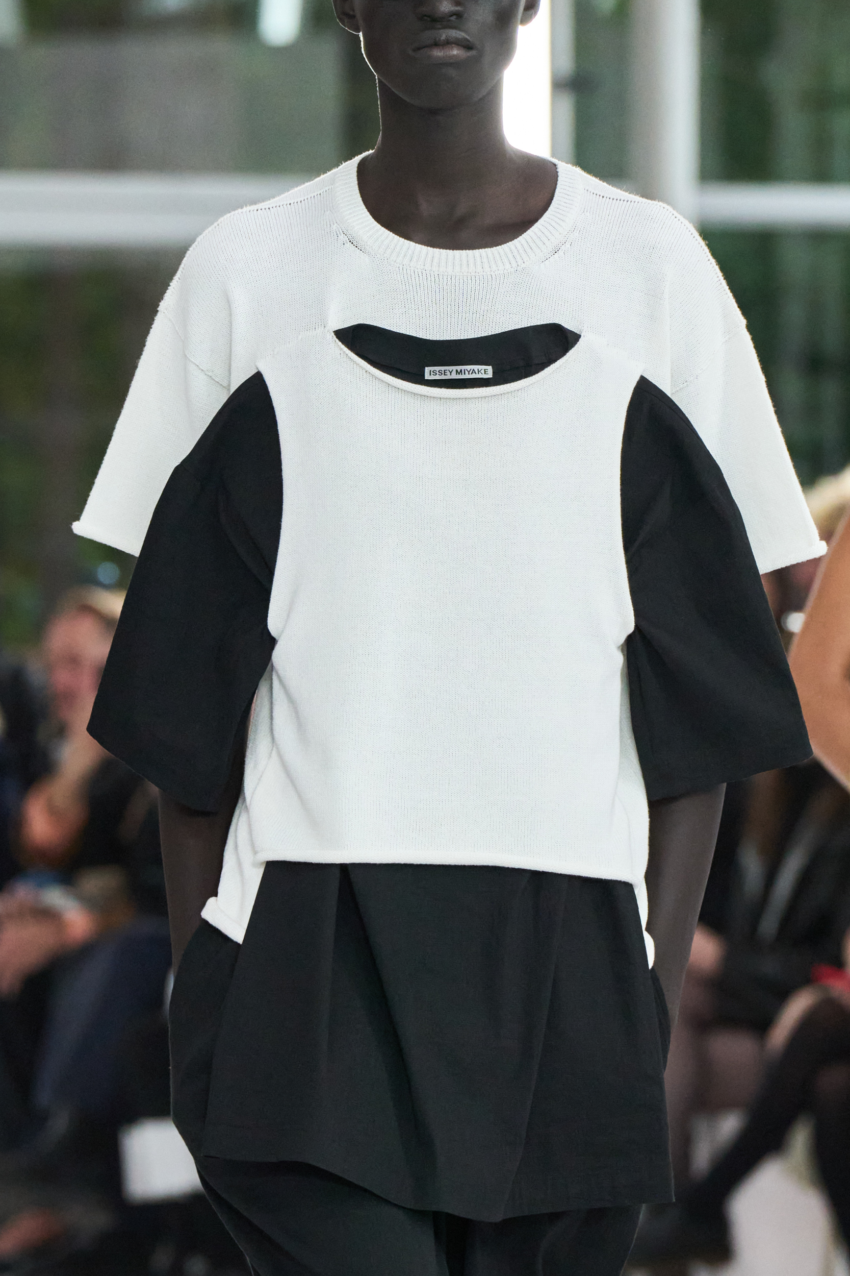 Issey Miyake Spring 2025 Fashion Show Details