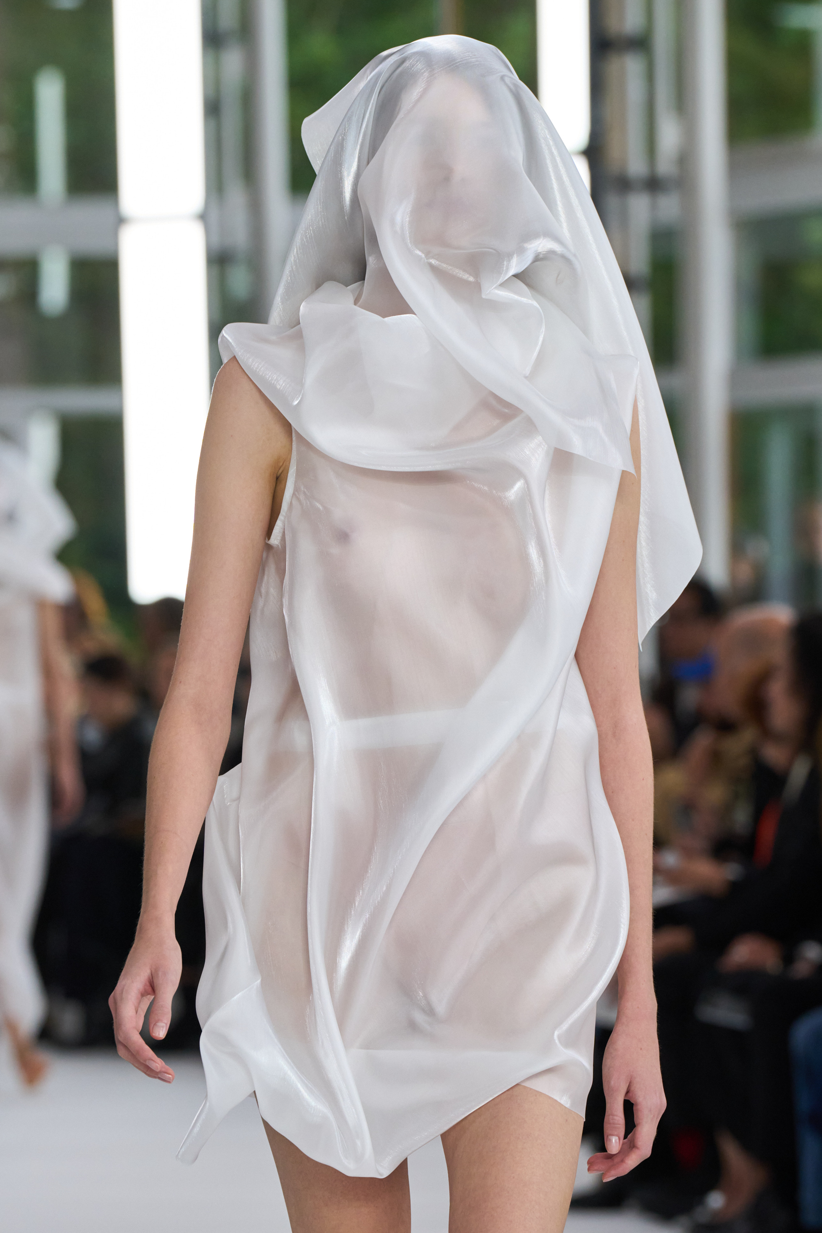 Issey Miyake Spring 2025 Fashion Show Details