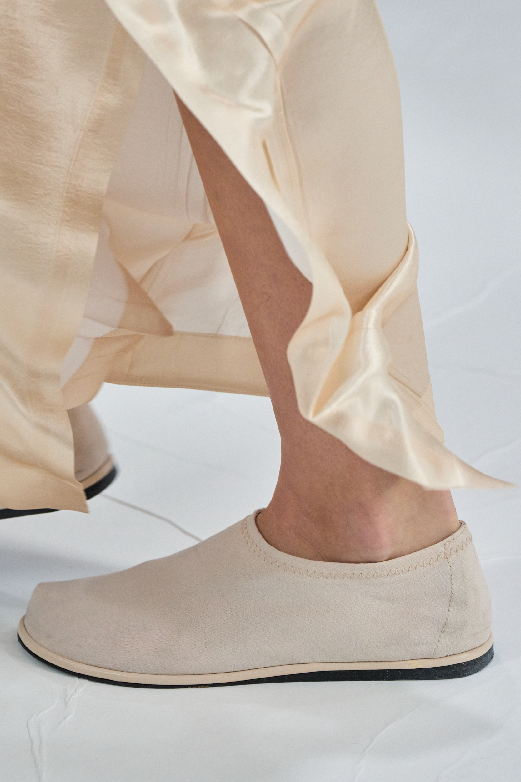 Issey Miyake Spring 2025 Fashion Show Details