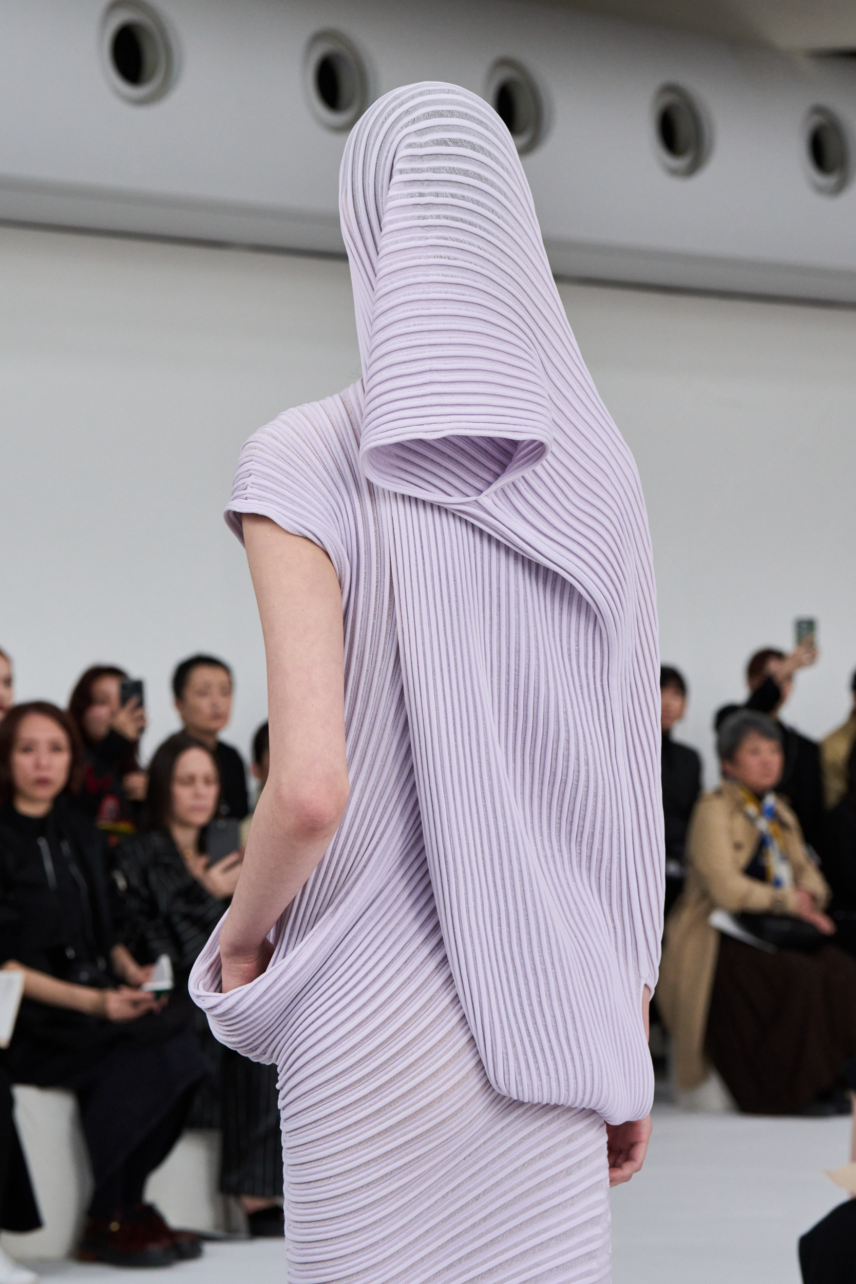 Issey Miyake Spring 2025 Fashion Show Details