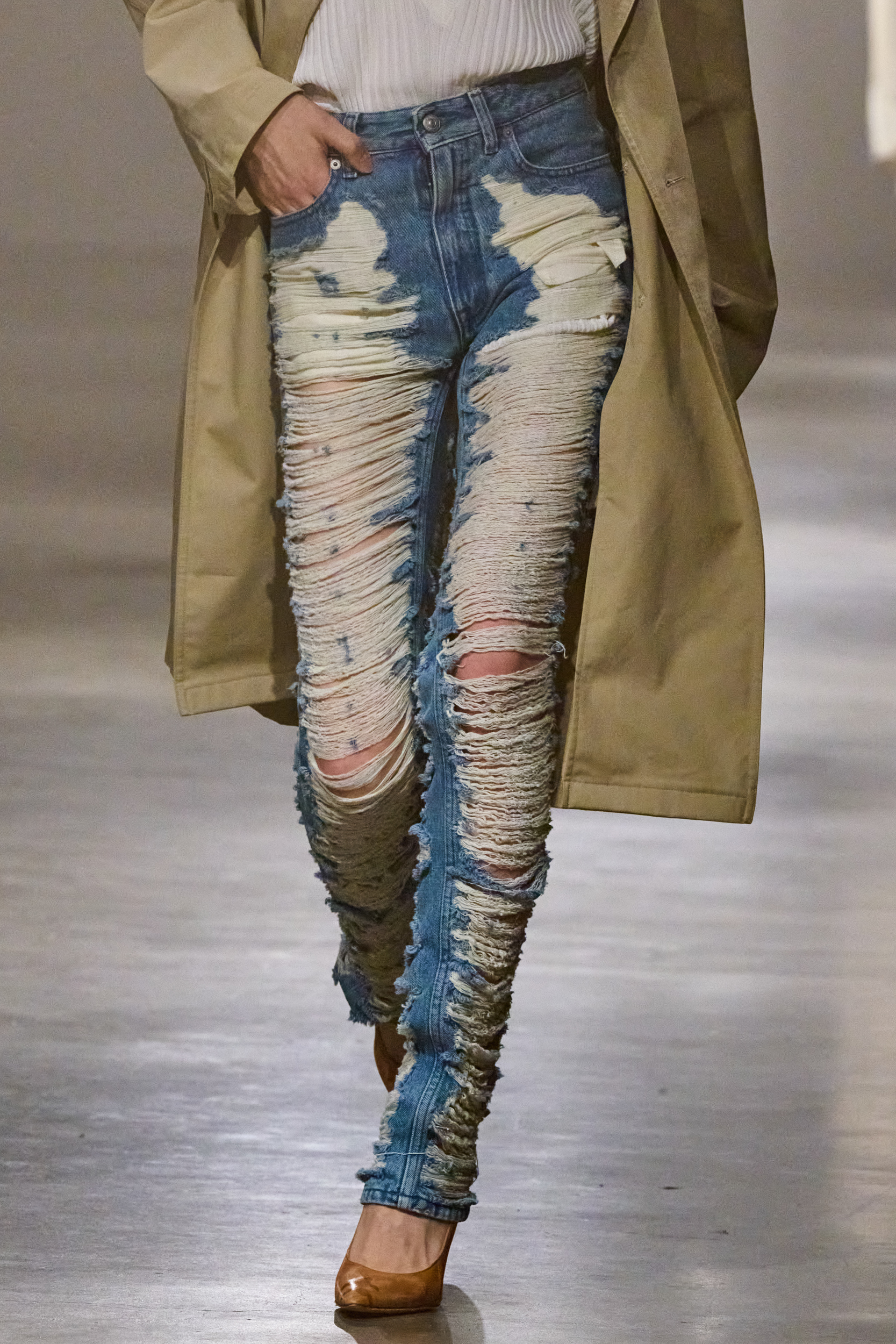 Mm6 Maison Margiela Spring 2025 Fashion Show Details