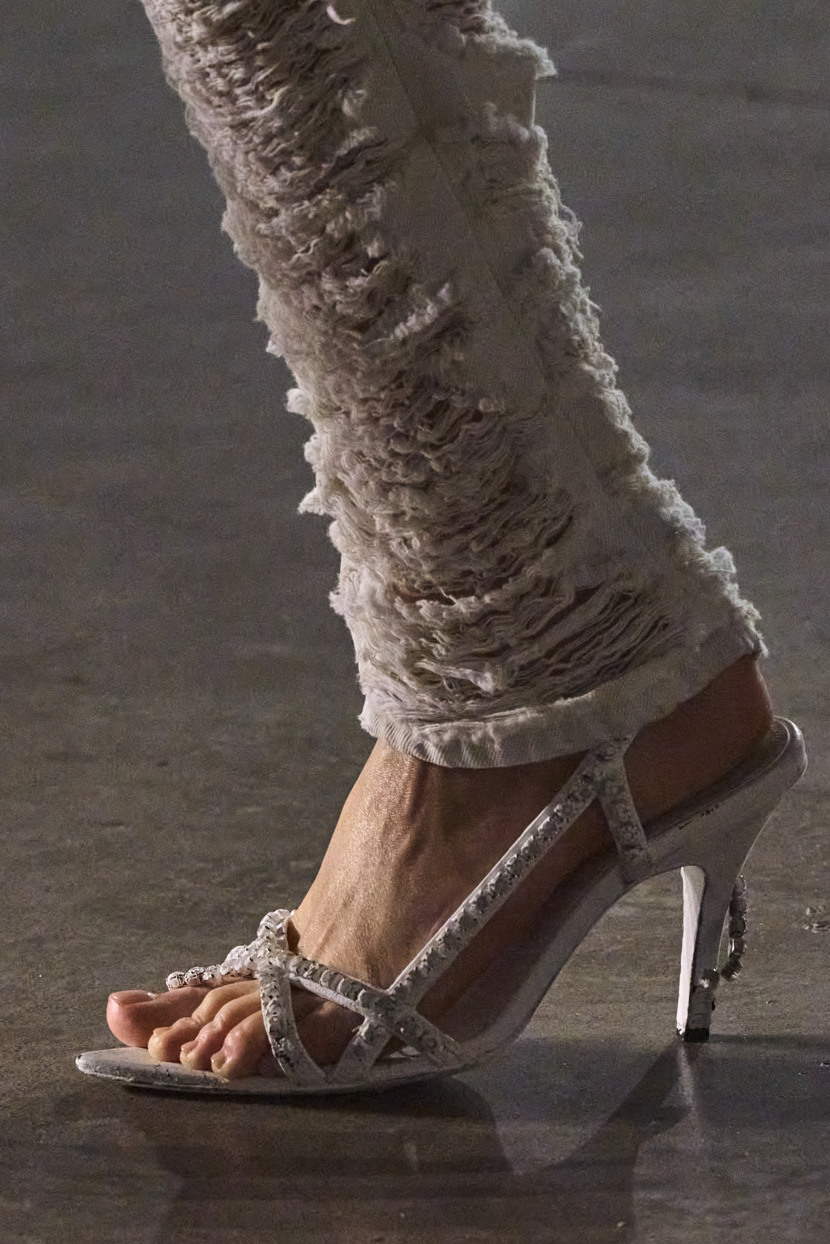 Mm6 Maison Margiela Spring 2025 Fashion Show Details