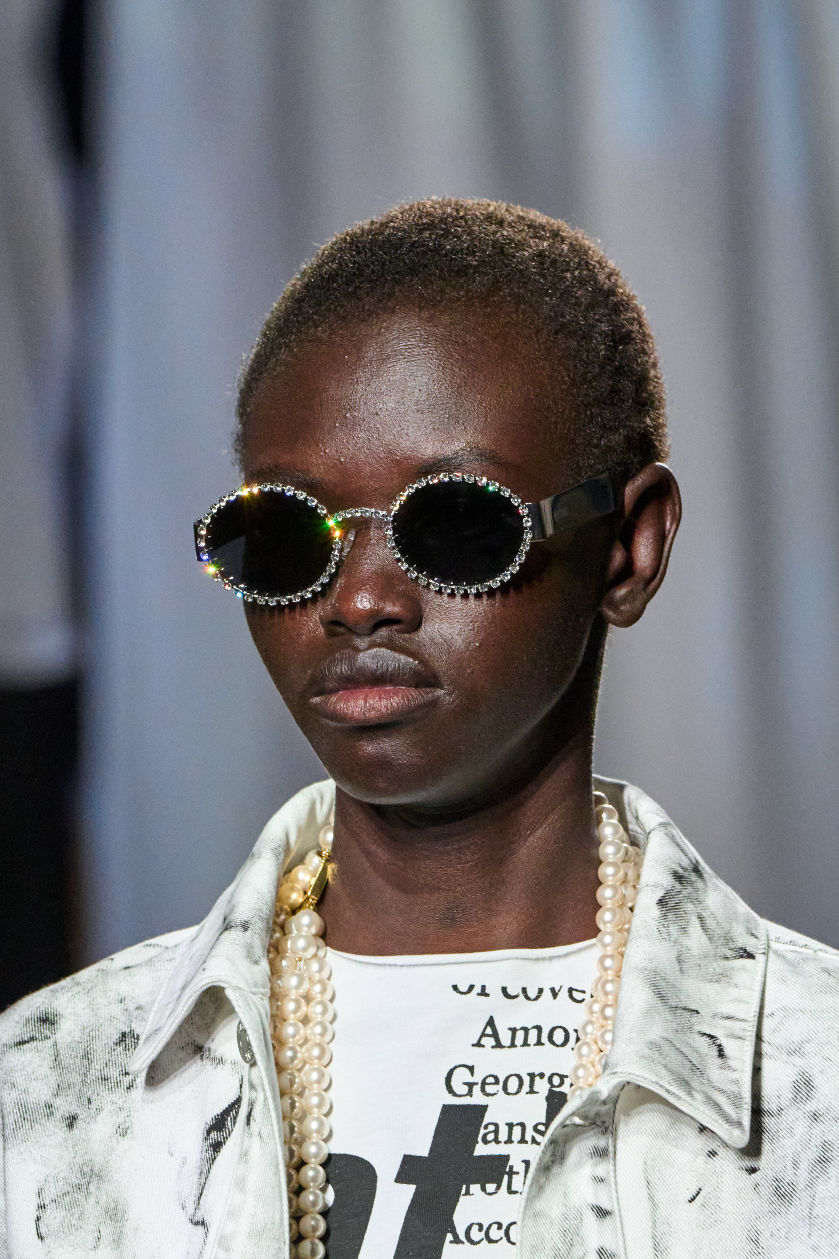 Moschino Spring 2025 Fashion Show Details